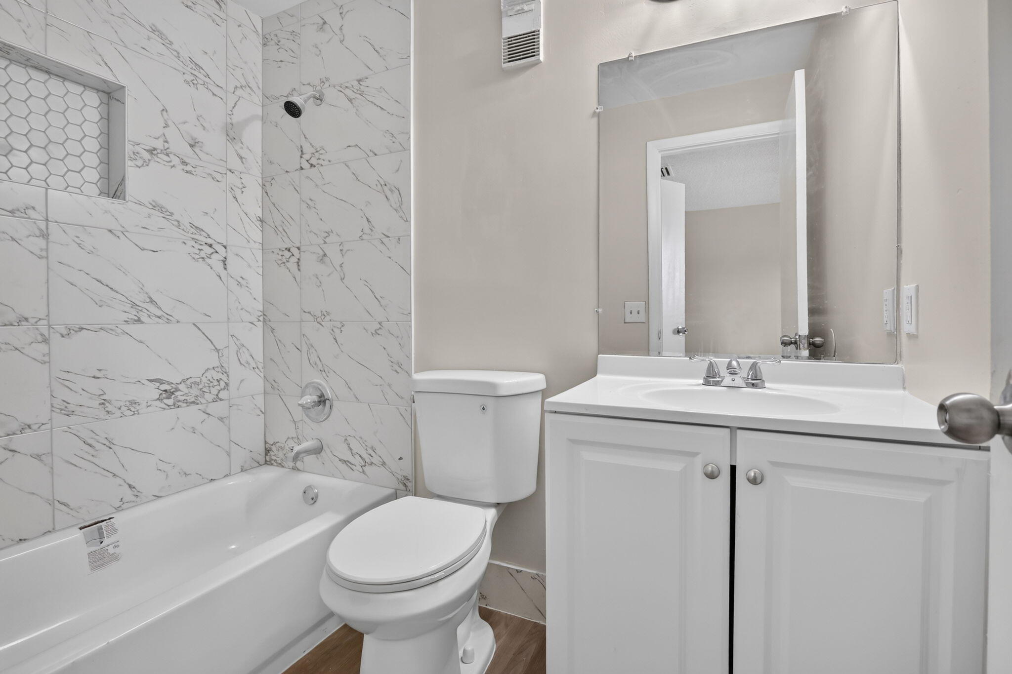 4931 NW 94th Terrace # 17A — Photo 5