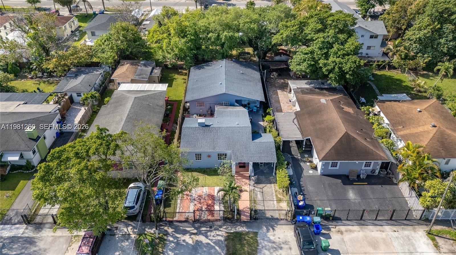 2610 NW 33rd St — Photo 2