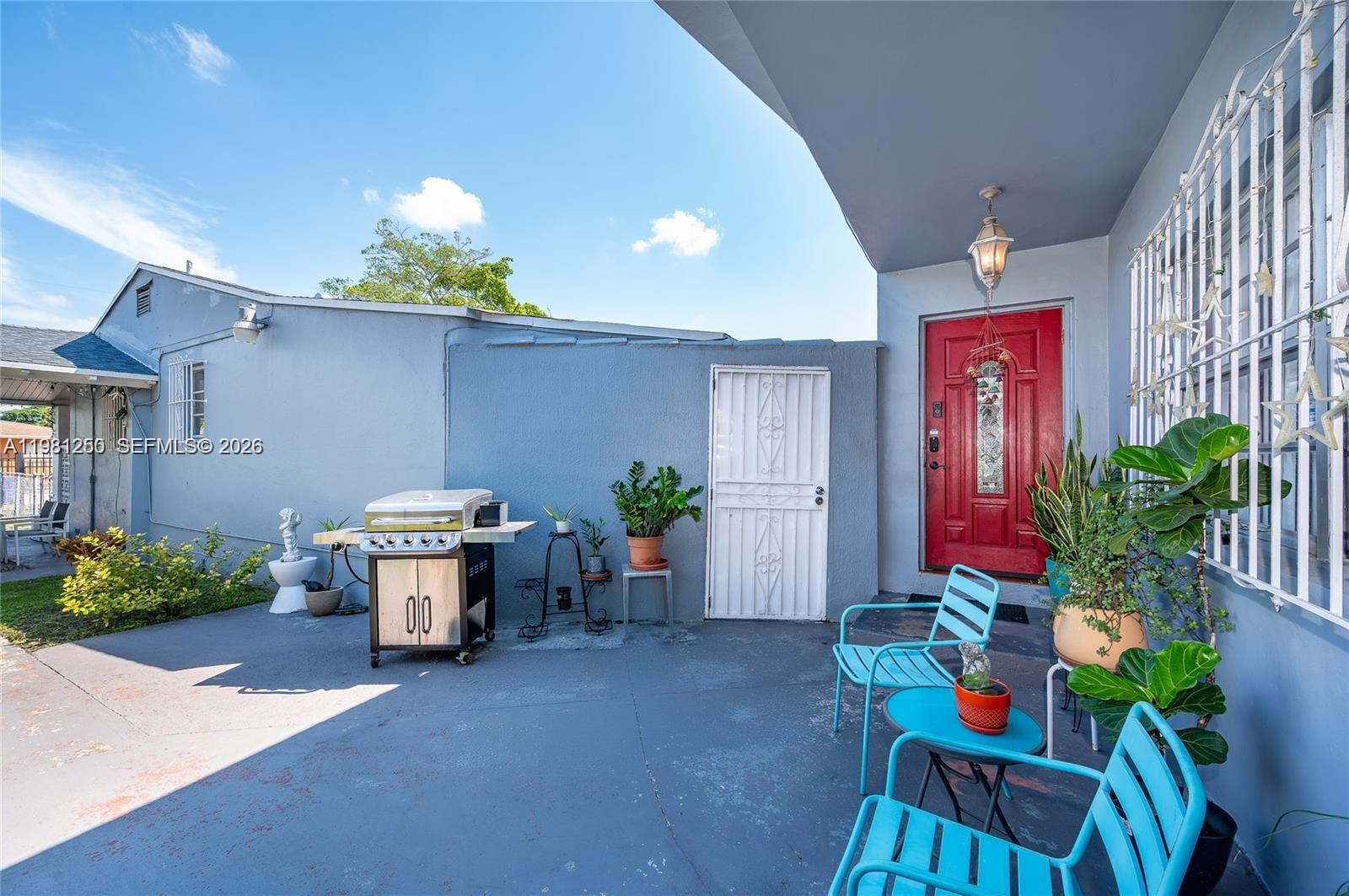 2610 NW 33rd St — Photo 3