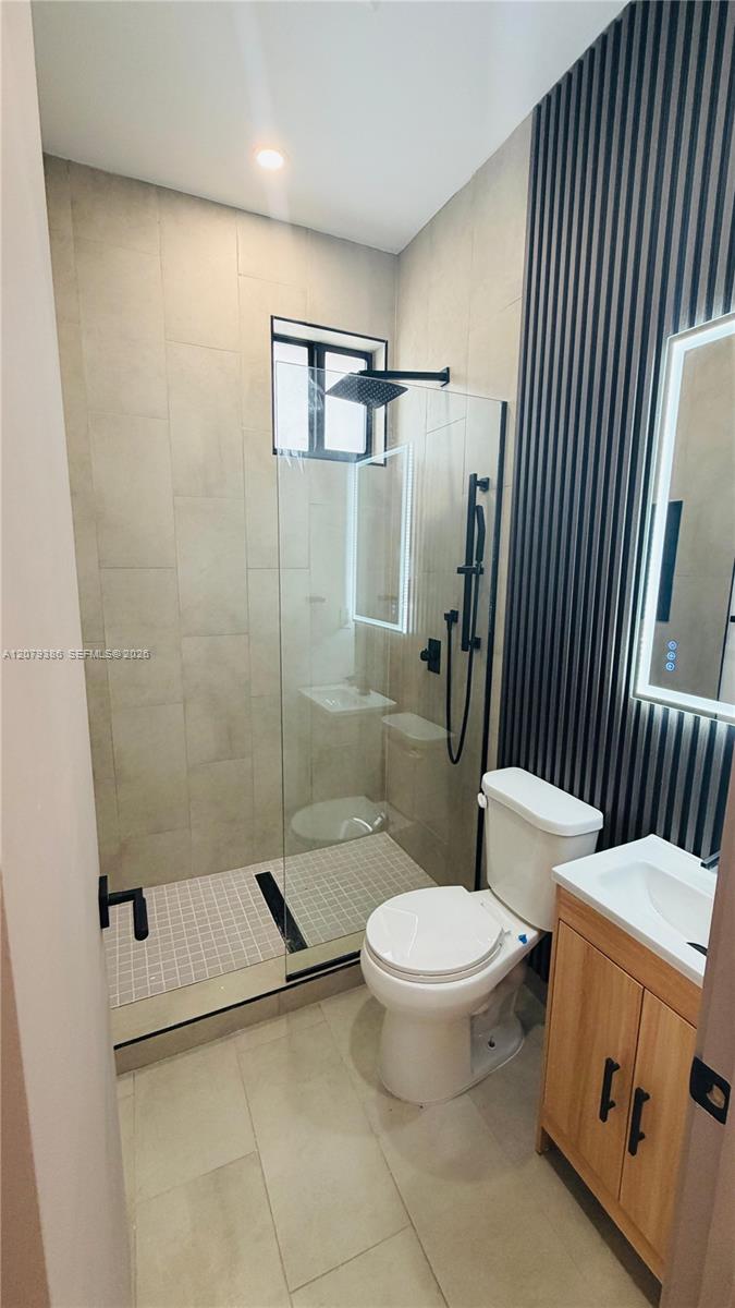 768 NW 2nd St # 5 — Photo 5