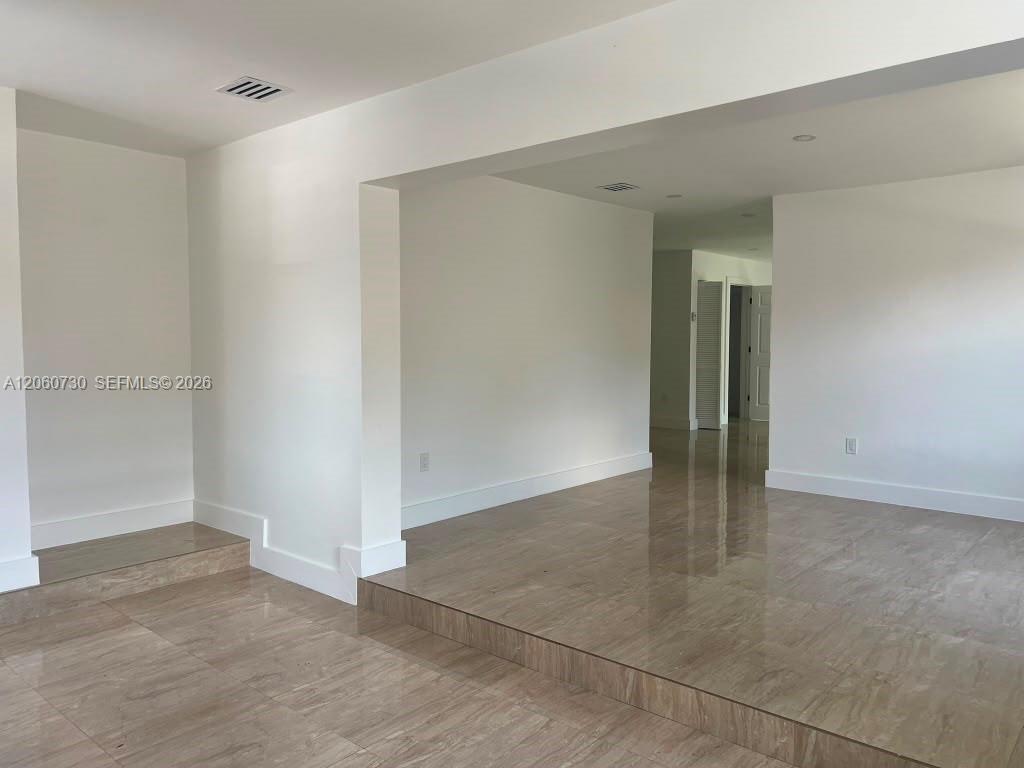 1239 SW 22nd Ave # 1241 — Photo 3