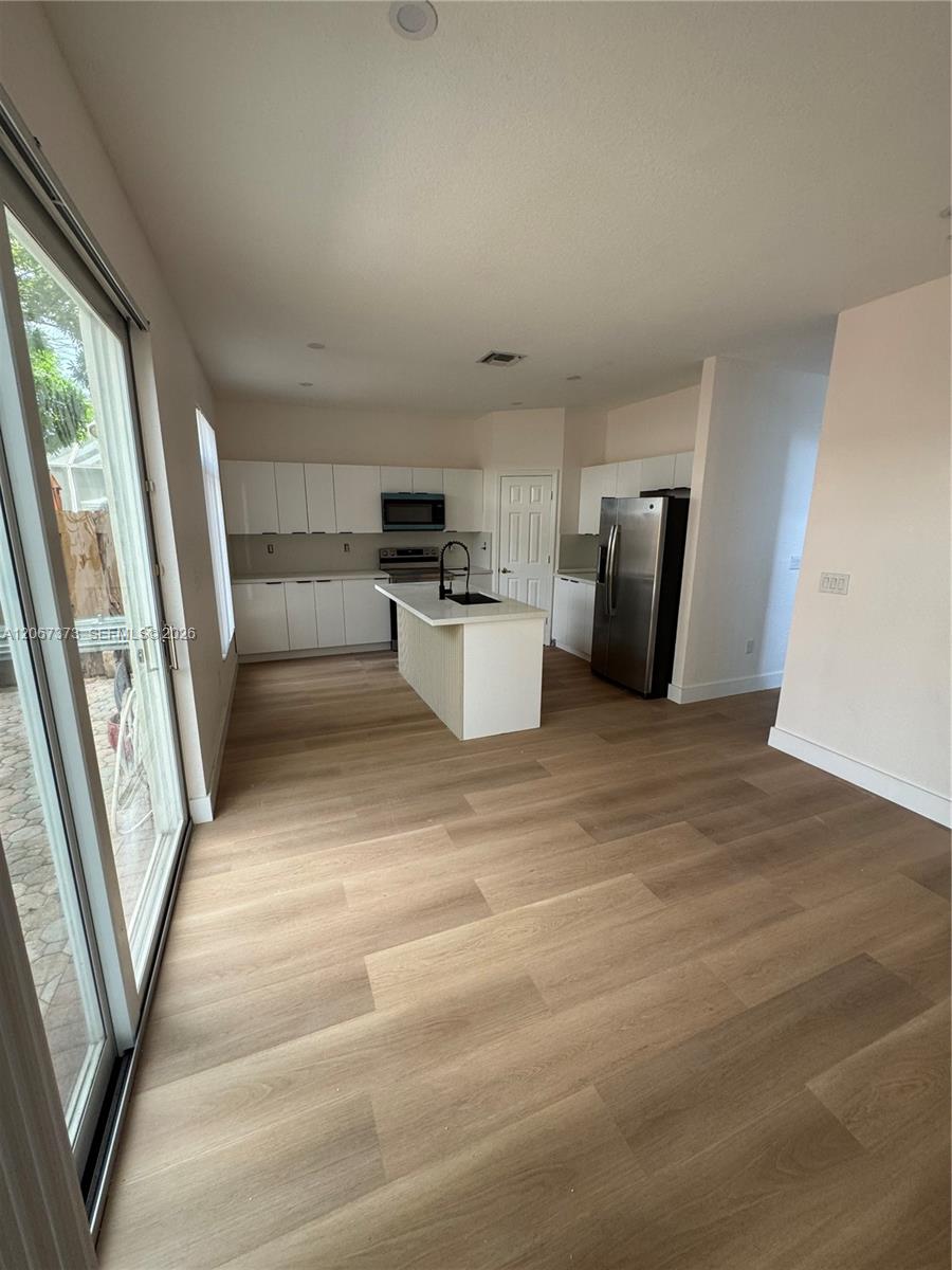 5606 NW 112th Psge View 3