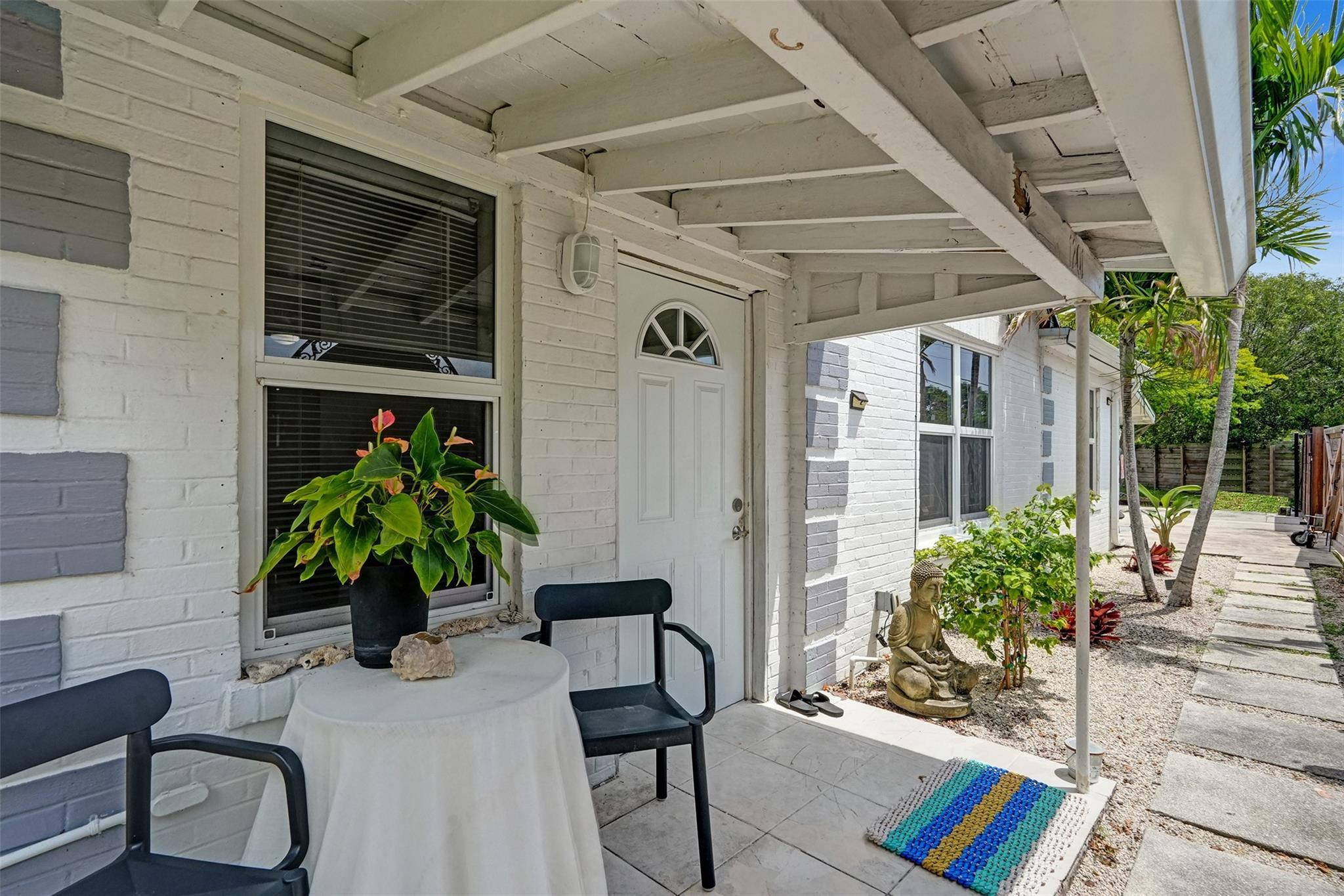 1201 N Andrews Avenue — Photo 5