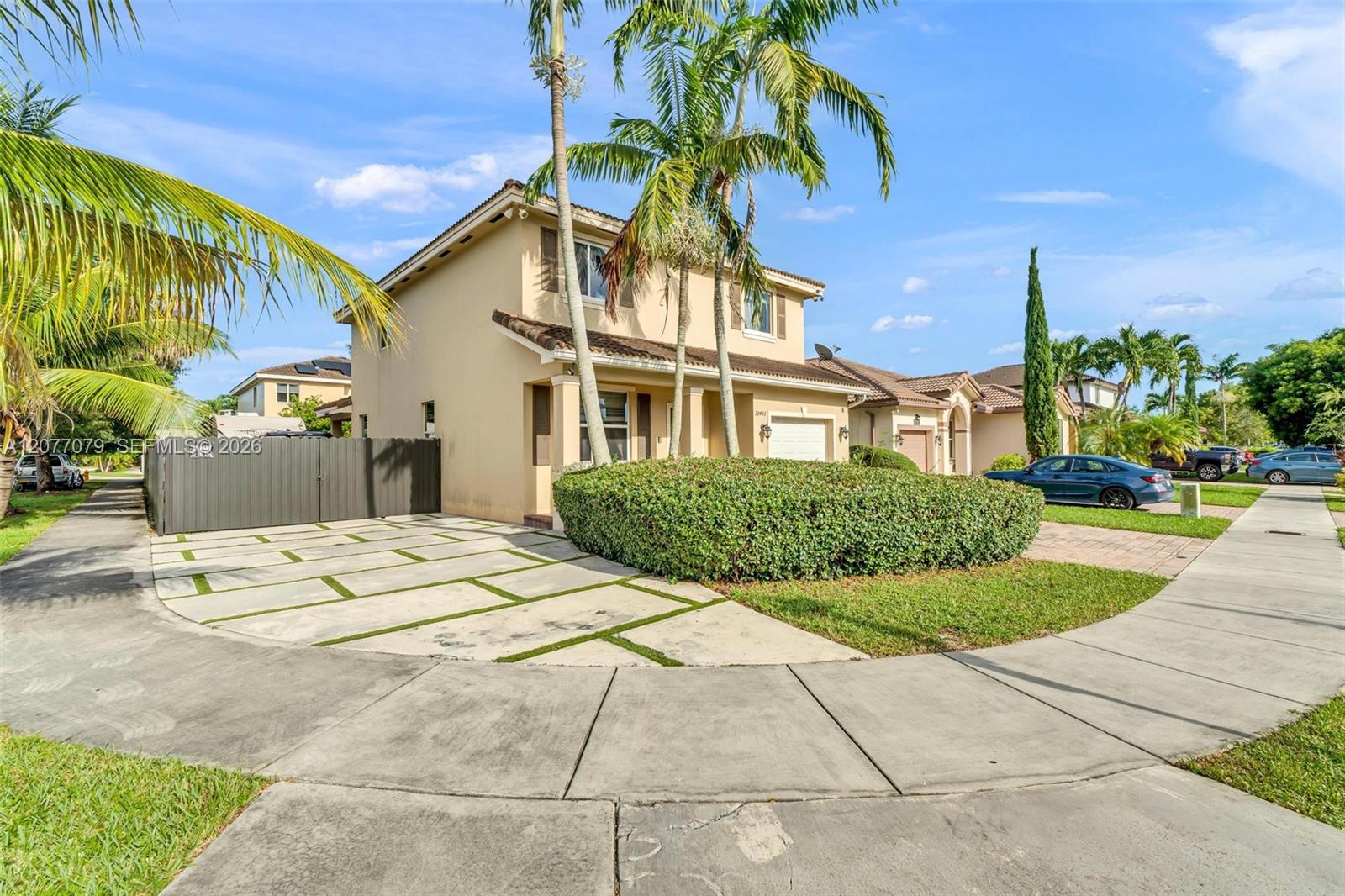 28403 SW 130th Ave — Photo 3