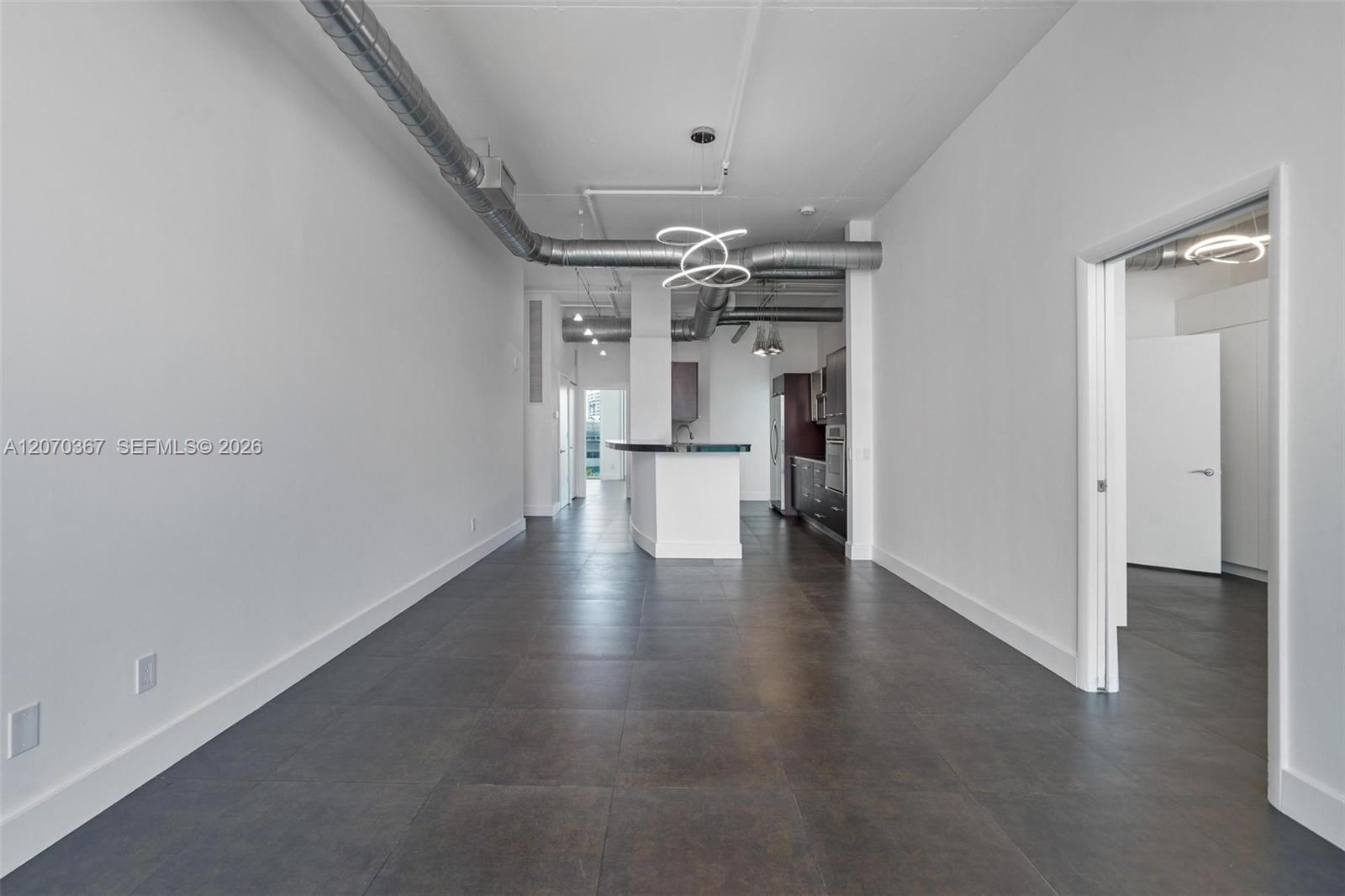 3029 NE 188th St # 818 — Photo 5