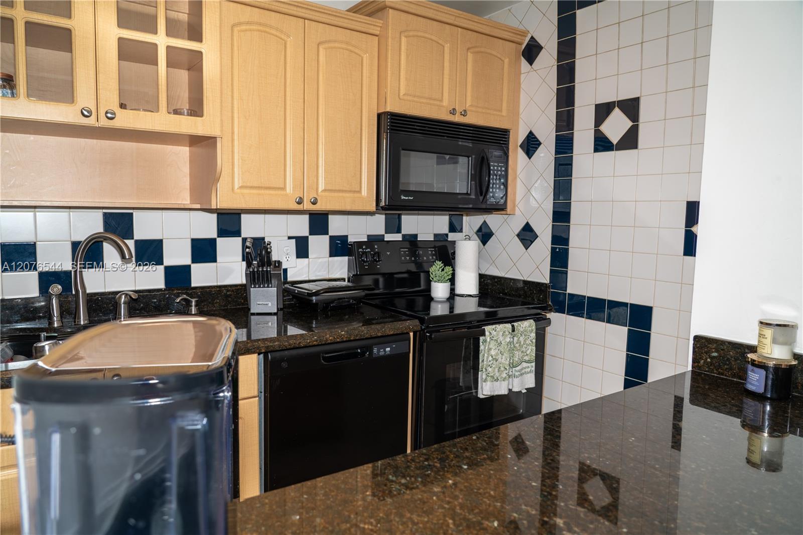 854 NW 87th Ave # 405 — Photo 5