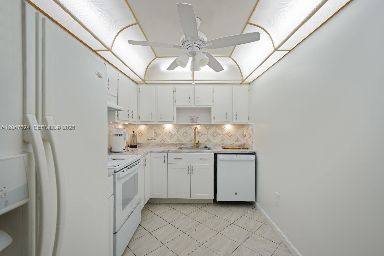 7000 NW 17th St # 303 — Photo 3