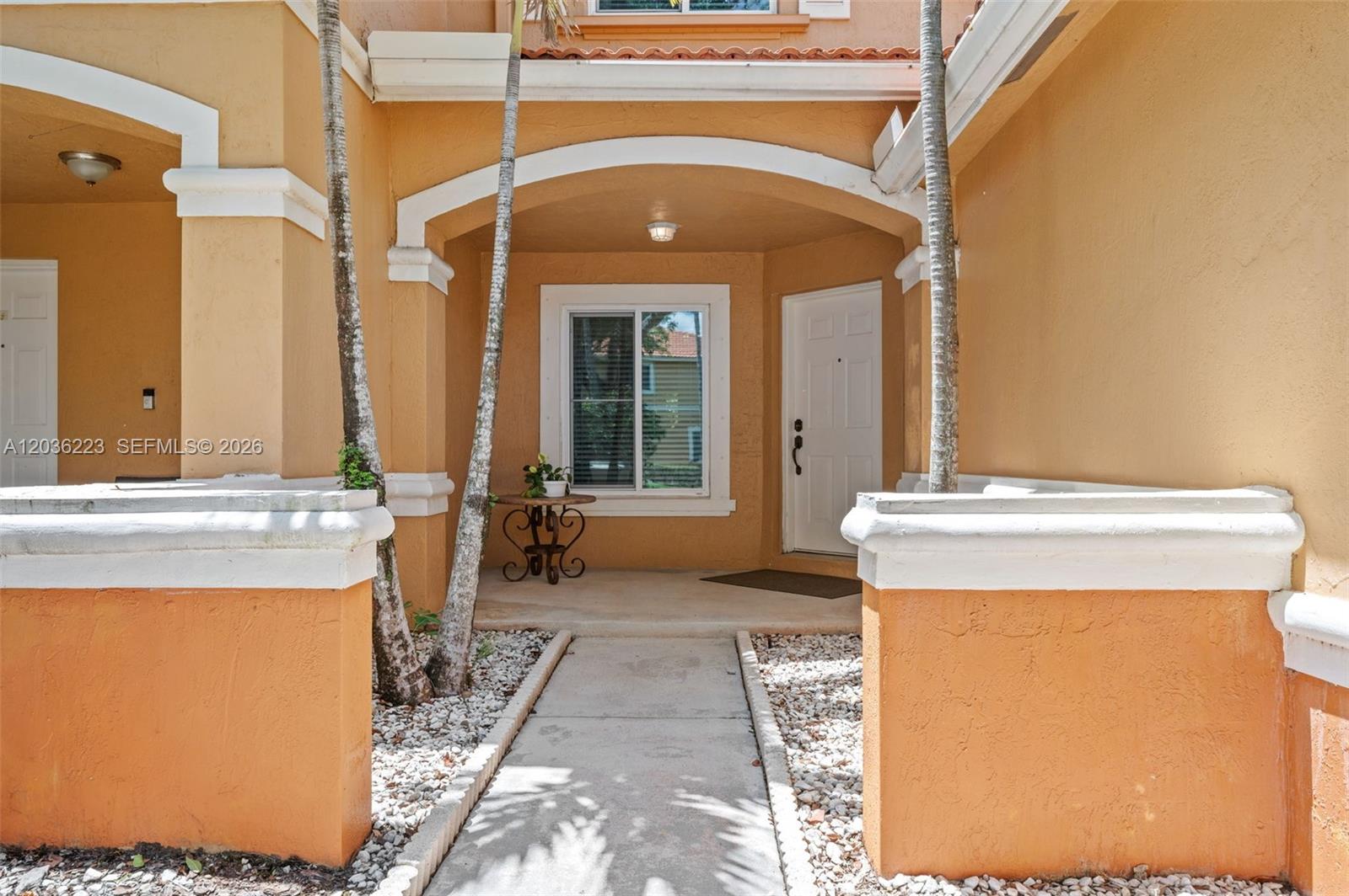6086 Southard St — Photo 4