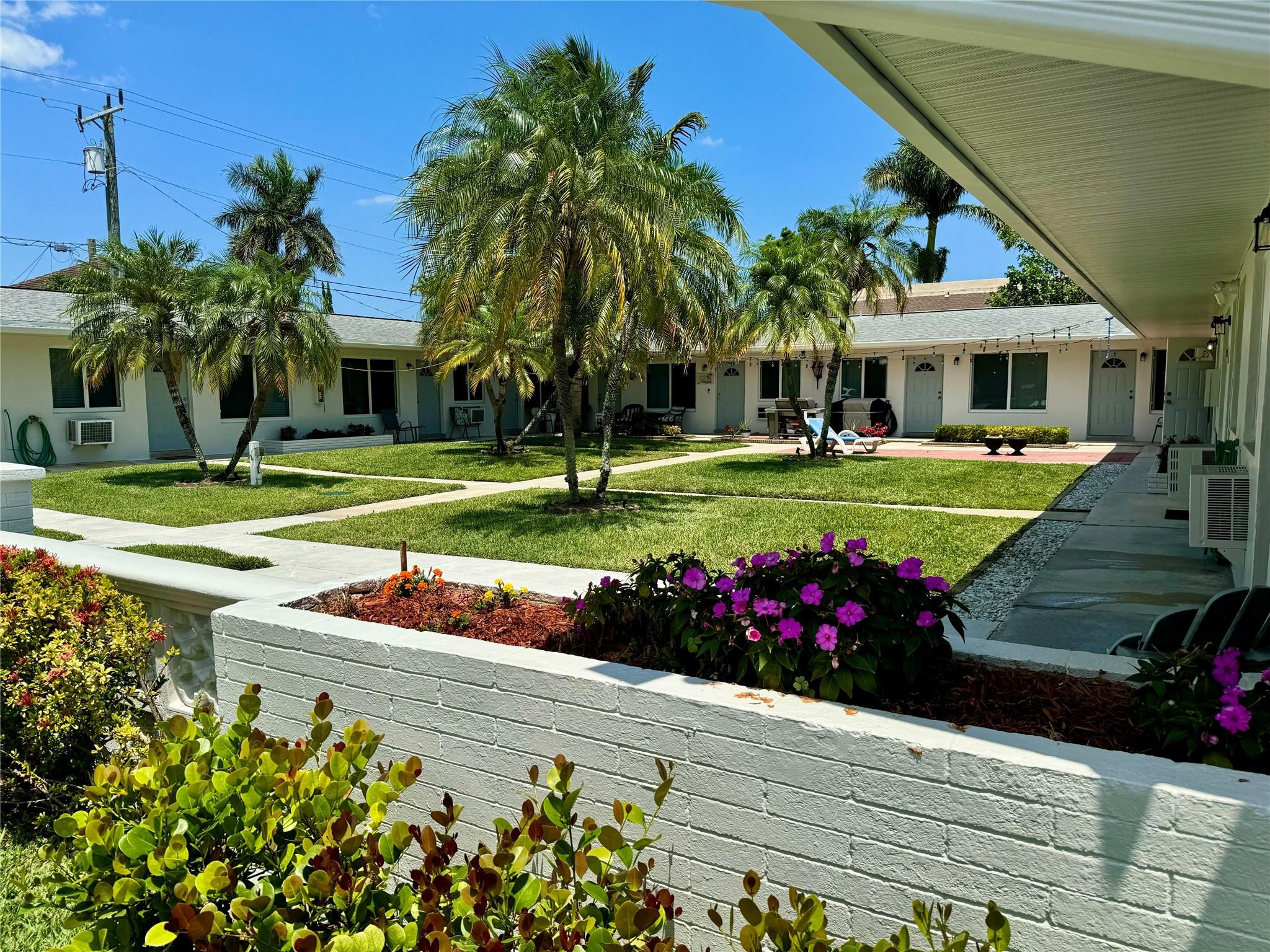120 NE 10th Avenue # 1, Hallandale Beach FL 33009