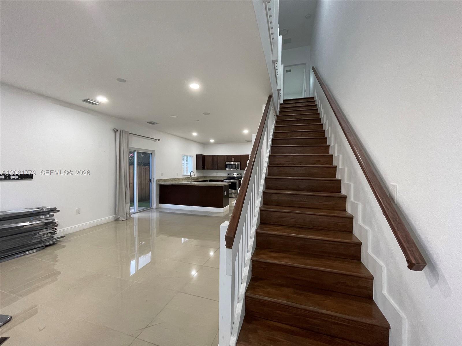 1531 NW 55th Ter # 1531 — Photo 2