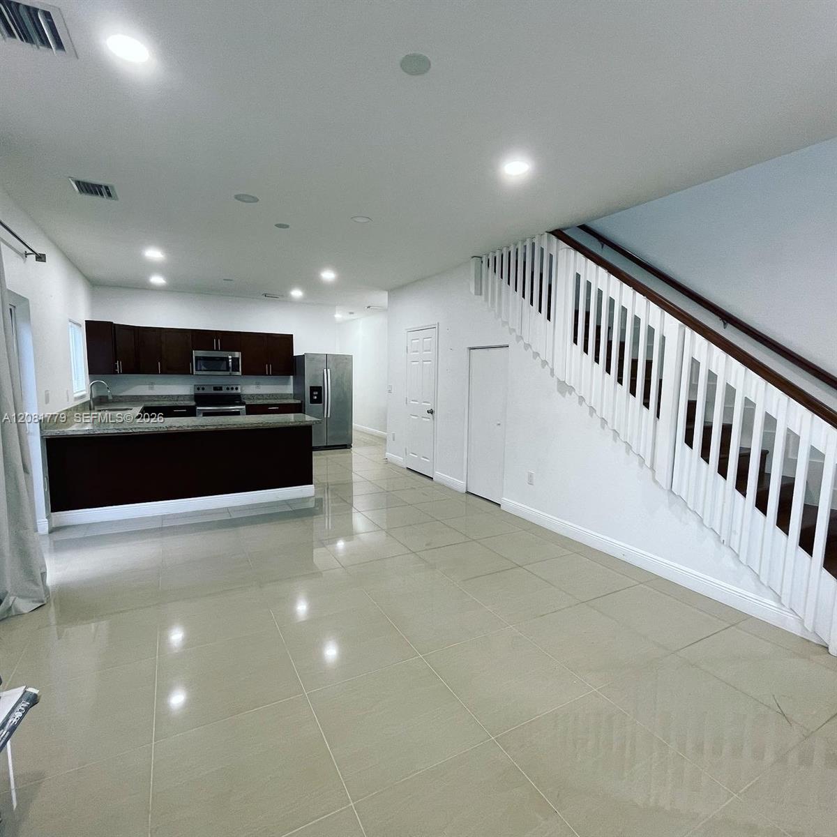 1531 NW 55th Ter # 1531 — Photo 3
