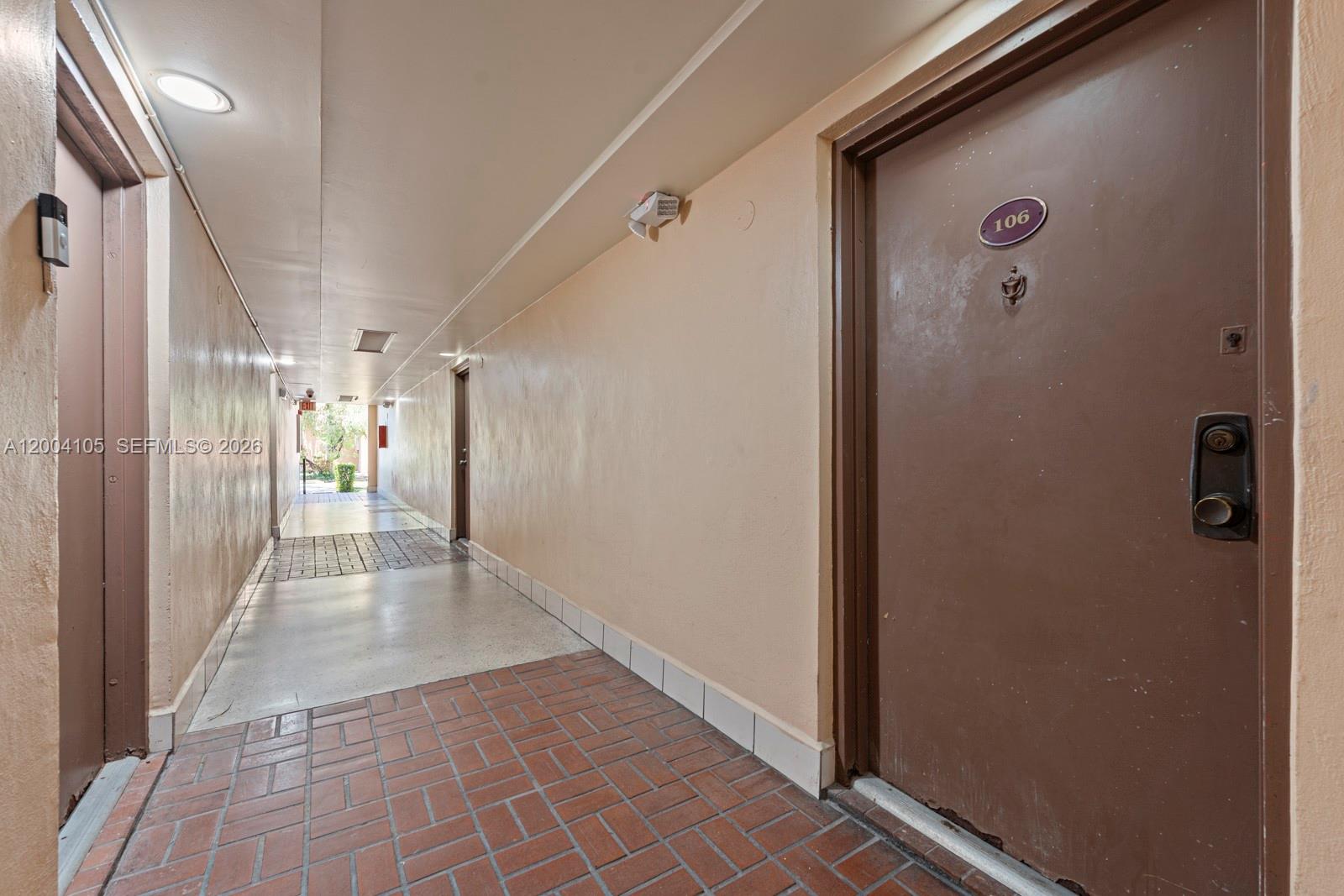 9440 W Flagler St # 106, Miami FL 33174