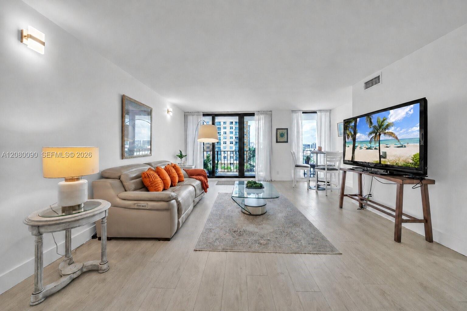 2401 S Ocean Dr # 507 — Photo 4