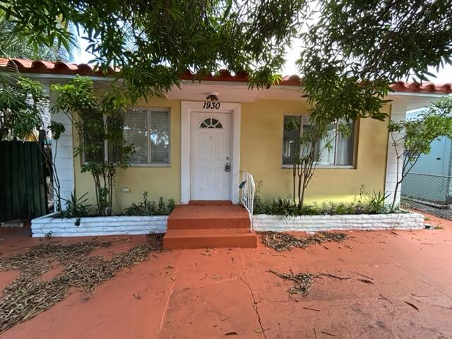 1930 PIERCE Street # 3 — Photo 2