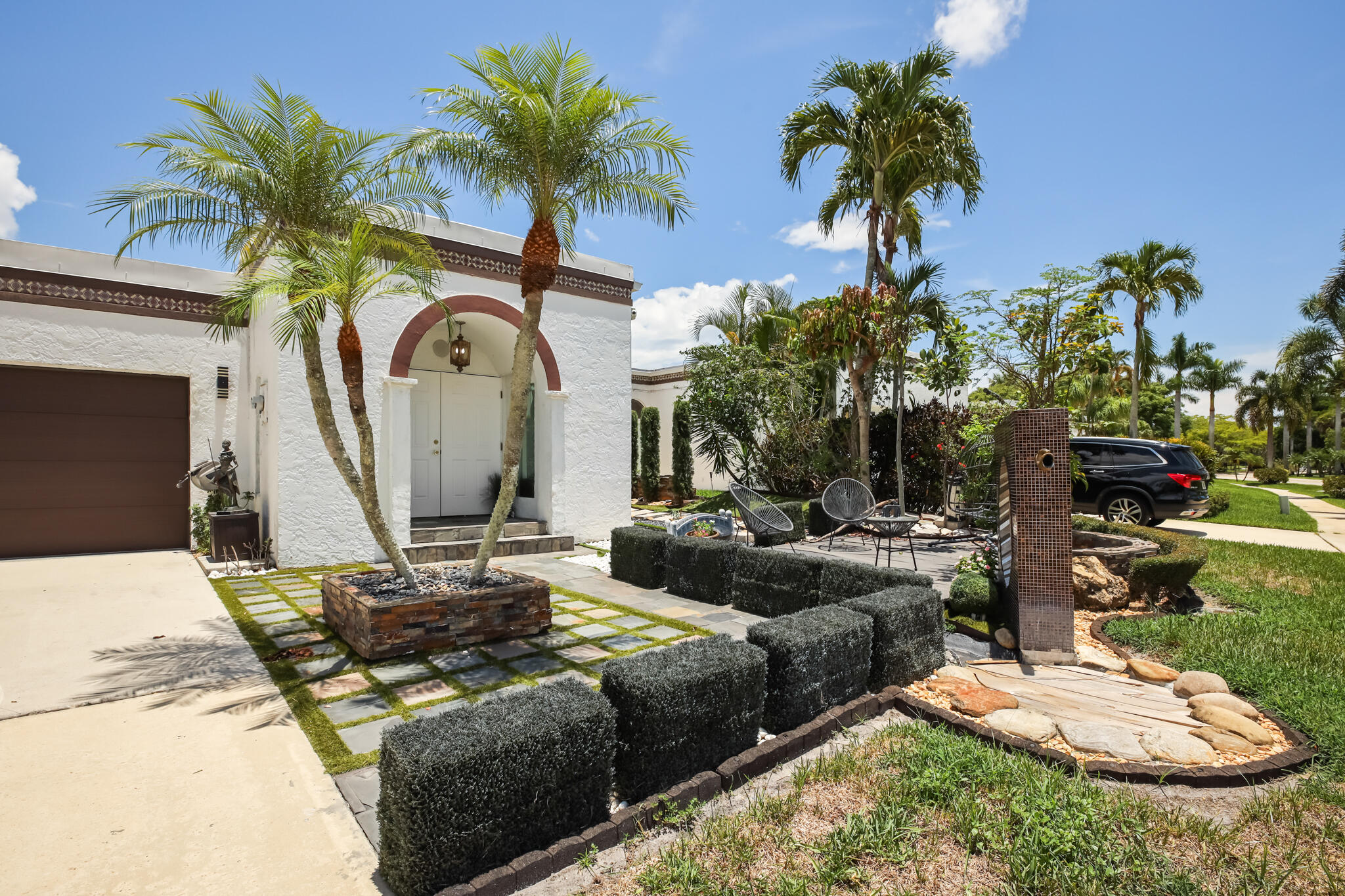 6590 Fountains Circle, Lake Worth FL 33467