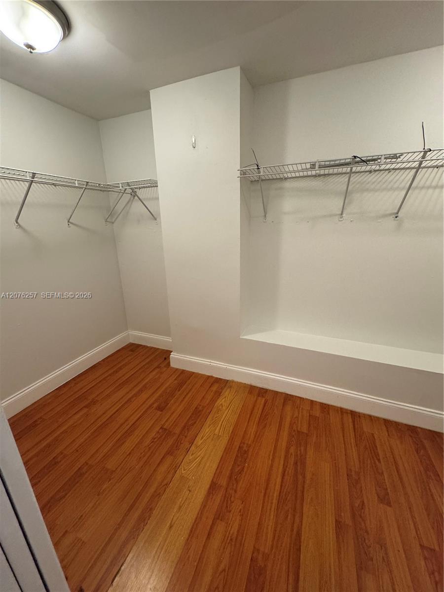 1300 NE Miami Gardens Dr # 803E — Photo 5