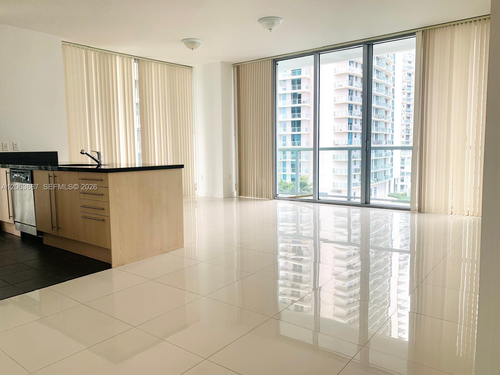 79 SW 12 ST # 1707, Miami FL 33130