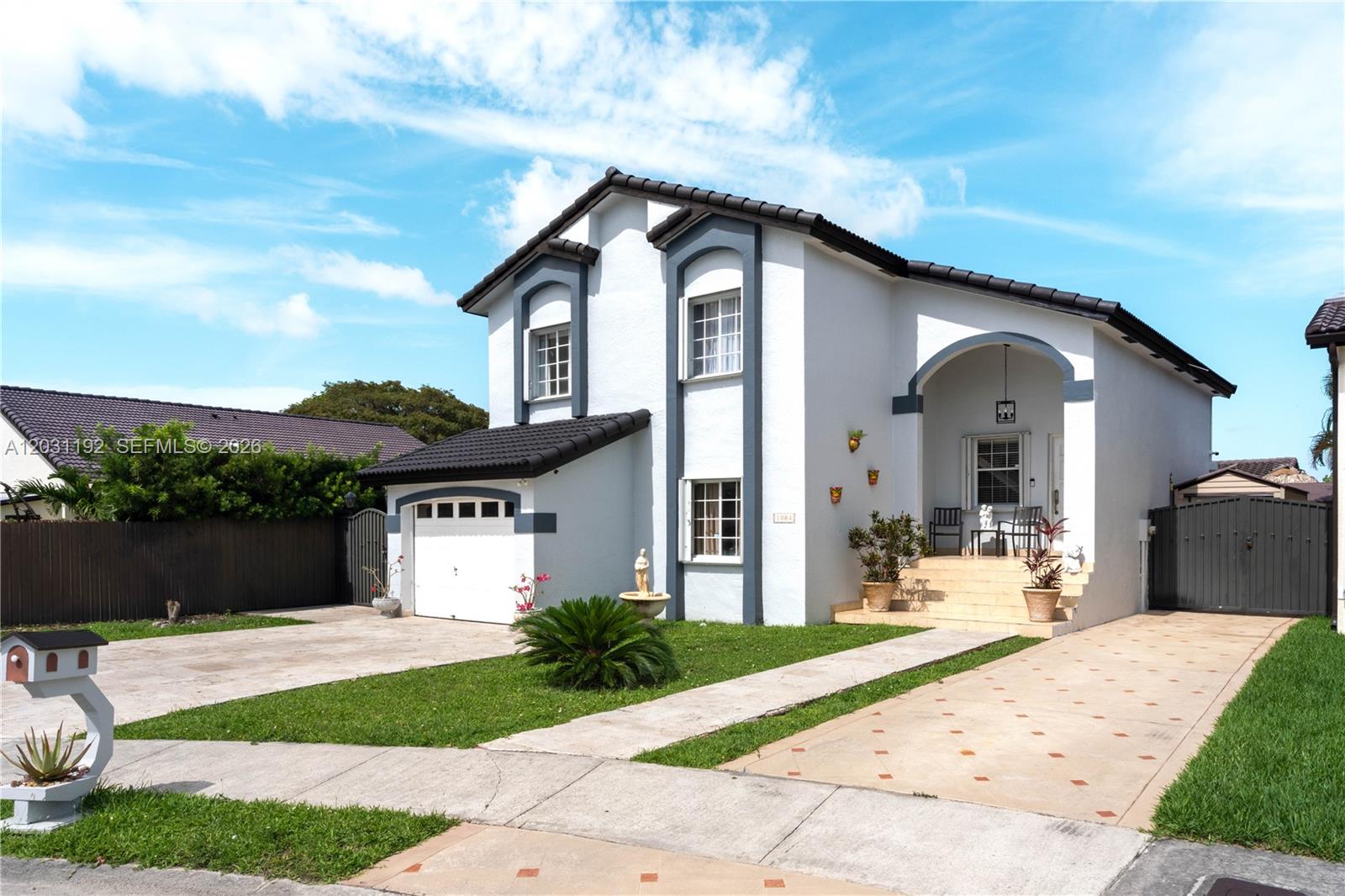 1084 SW 142nd Pl, Miami FL 33184