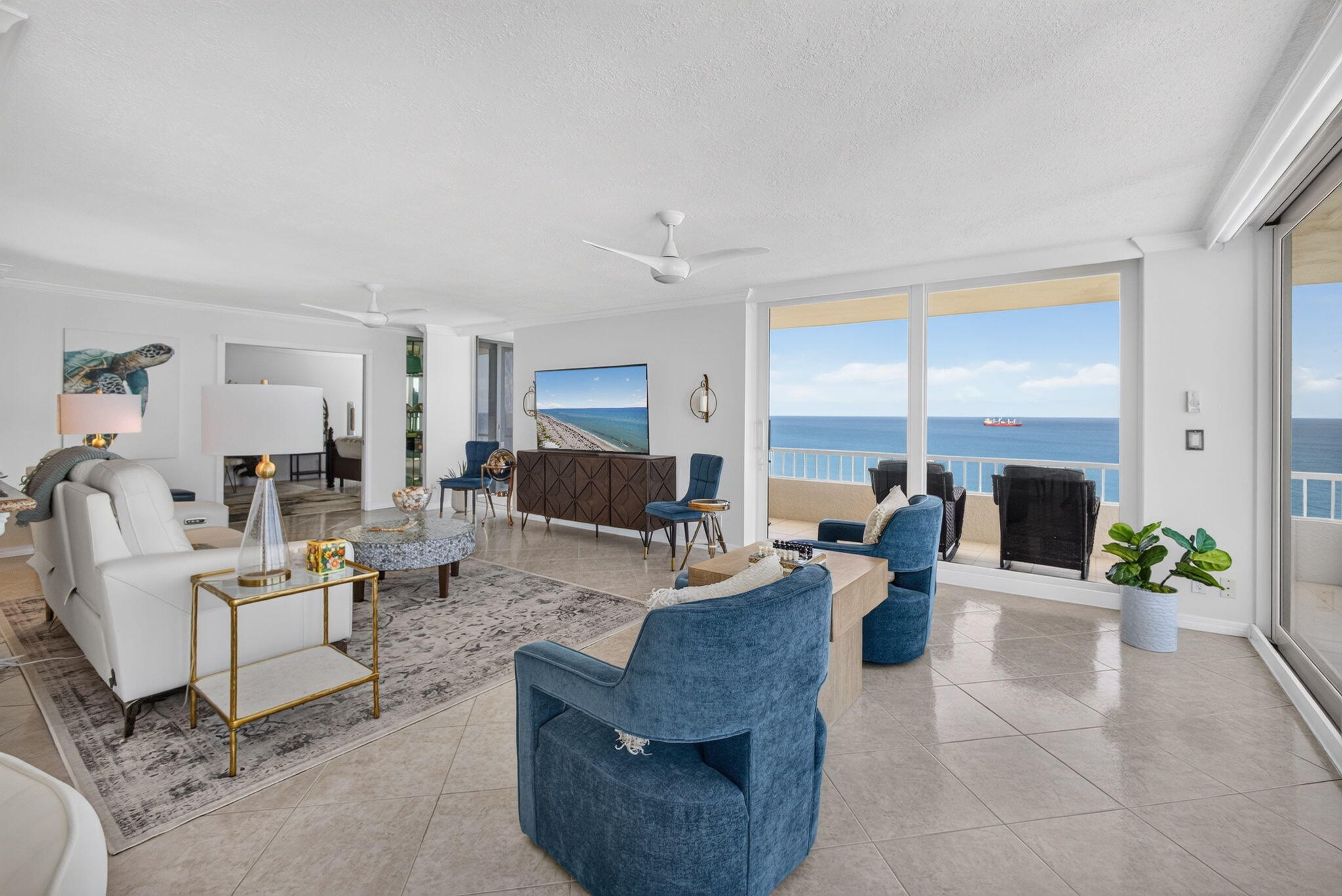 5540 N OCEAN Drive # 14A — Photo 2