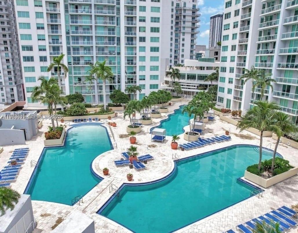 244 Biscayne Blvd # 440, Miami FL 33132
