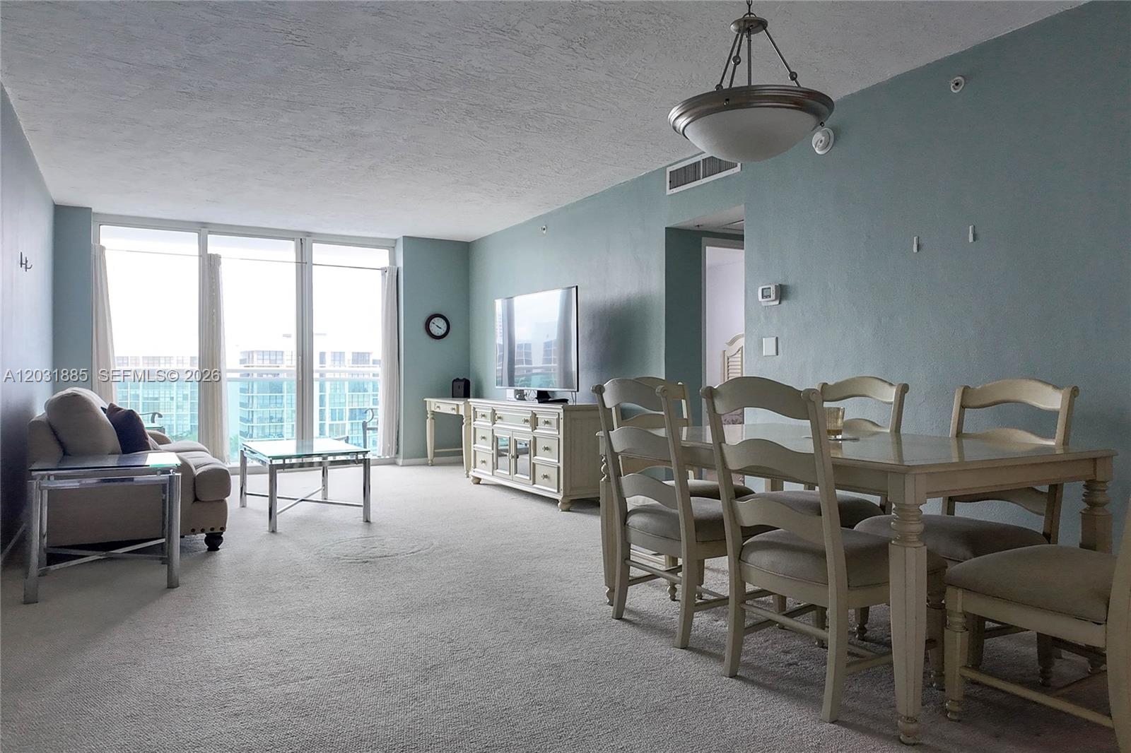 3000 S Ocean Dr # 712 — Photo 2