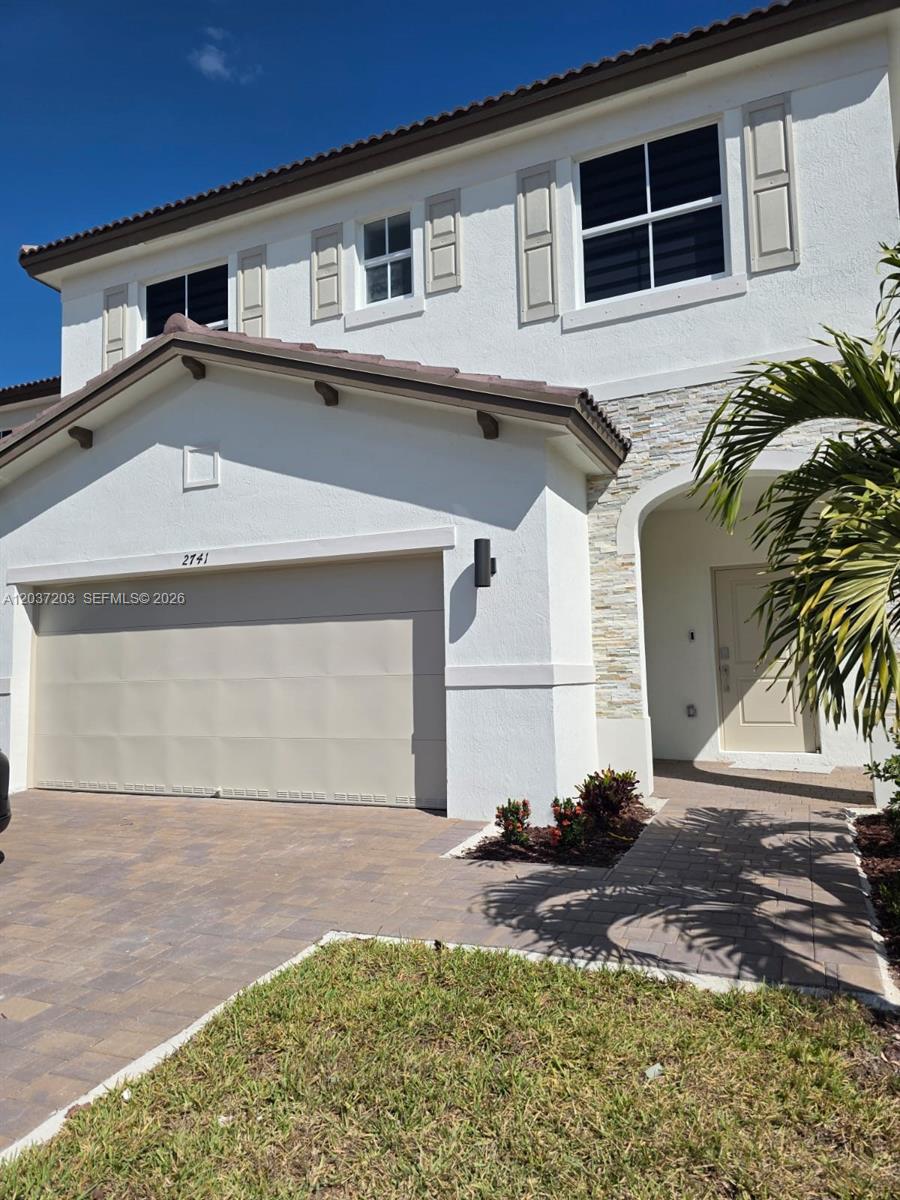 2741 SE 24th Ct, Homestead FL 33035