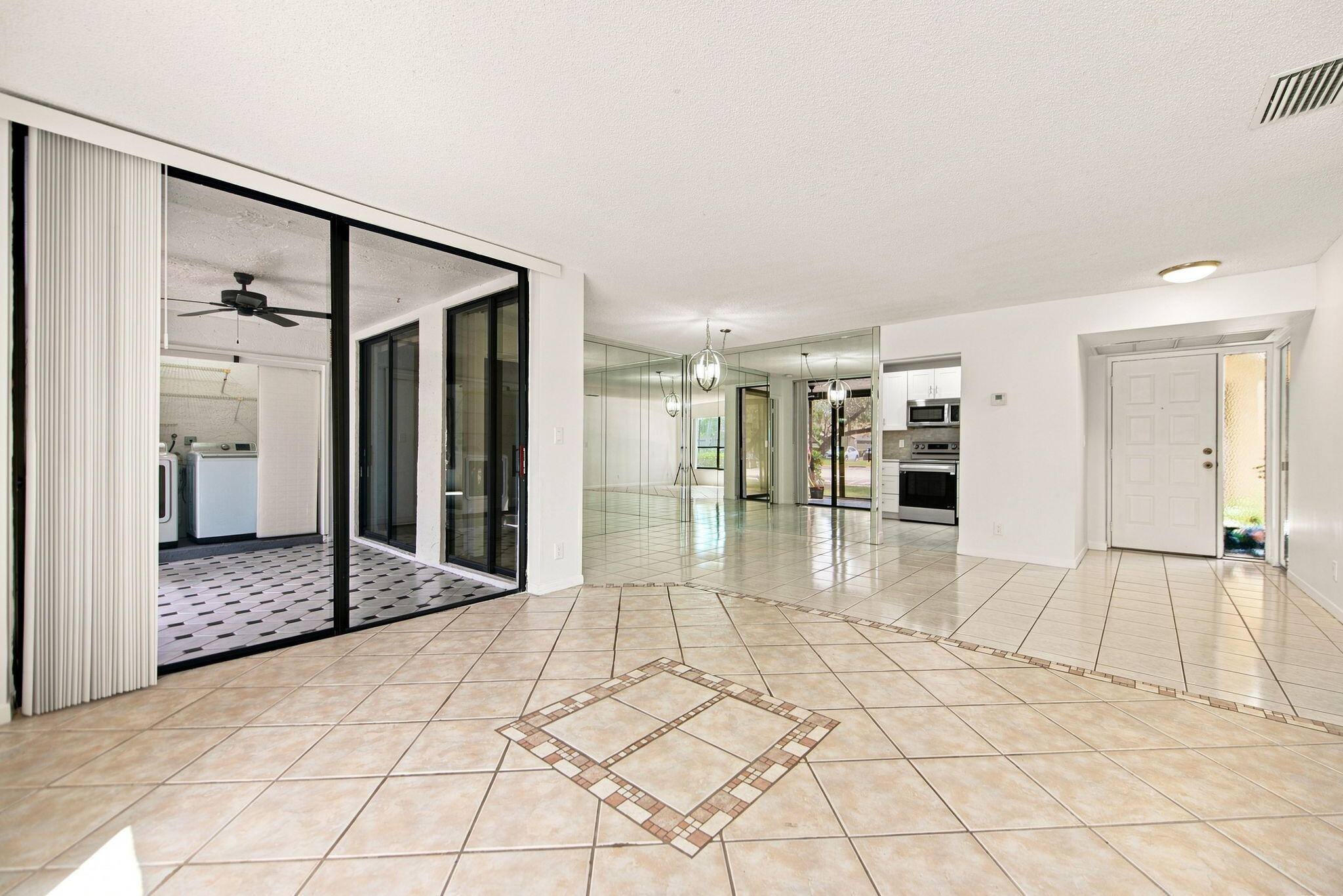 2662 Carambola Circle N — Photo 4