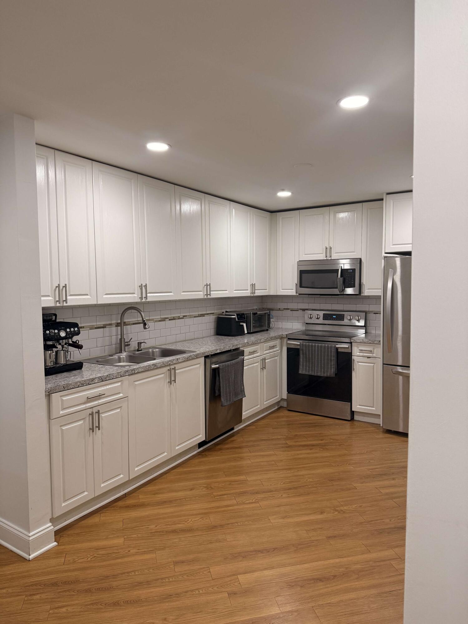 1701 BAYBERRY Drive # 1701 — Photo 2