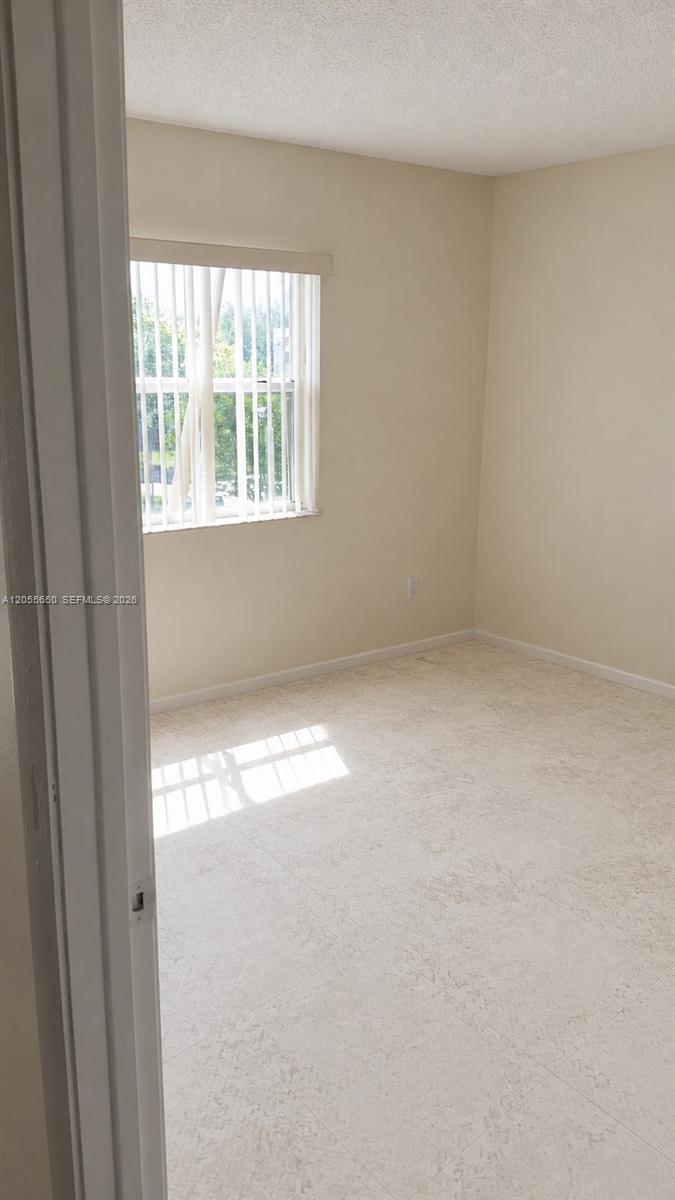 8260 SW 210th St # 309 — Photo 3
