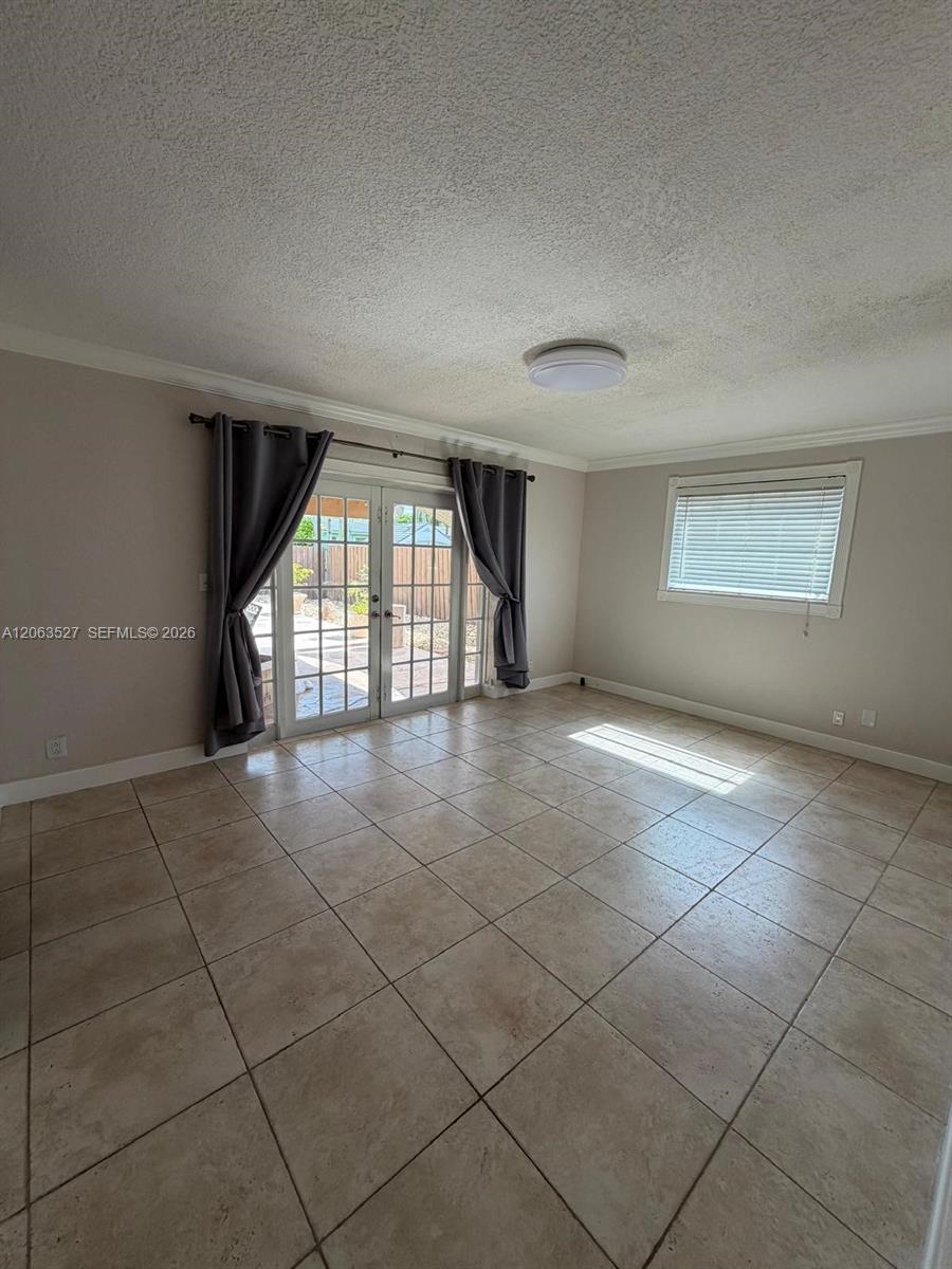 14552 SW 75th St — Photo 2
