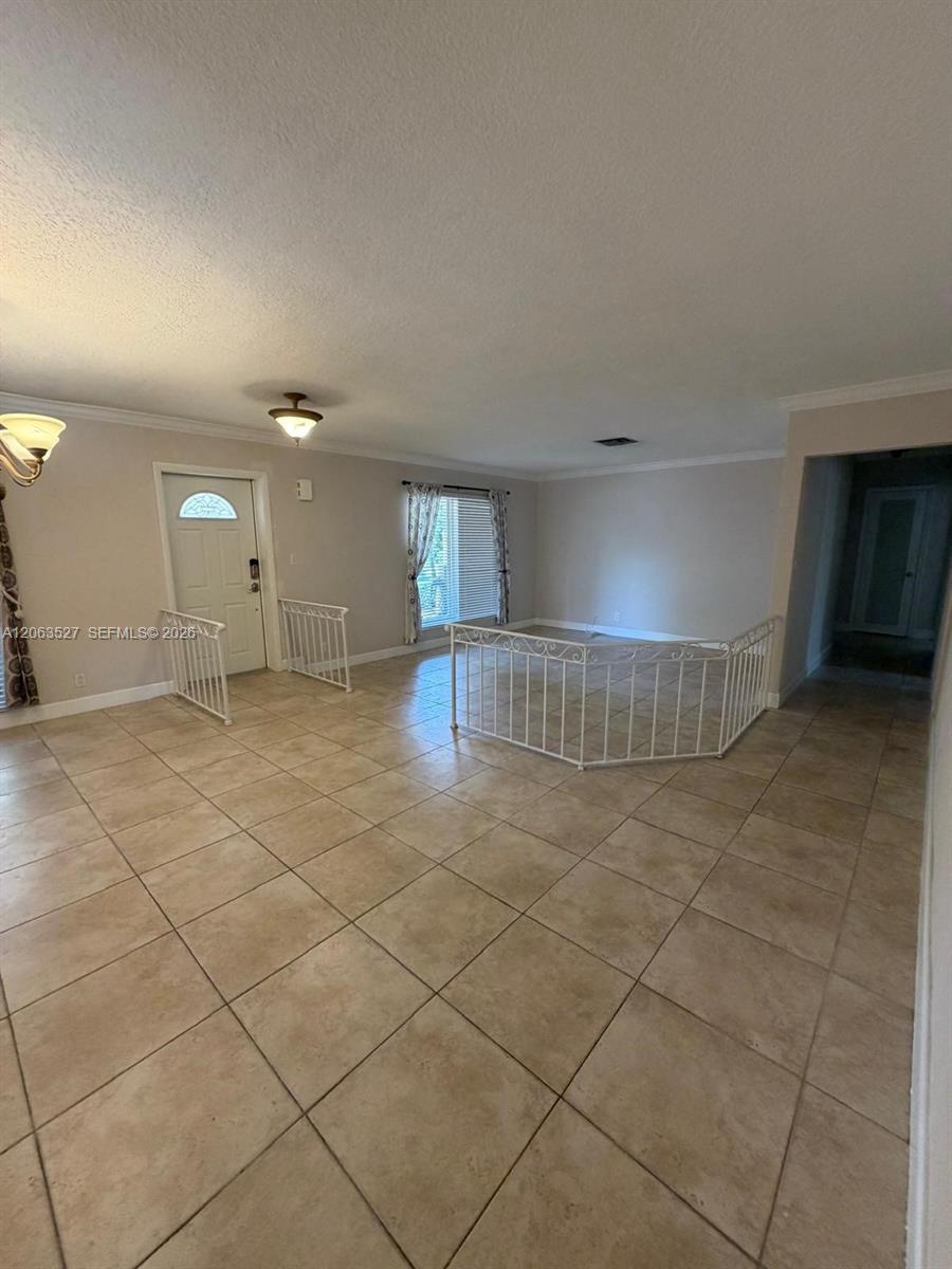 14552 SW 75th St — Photo 3