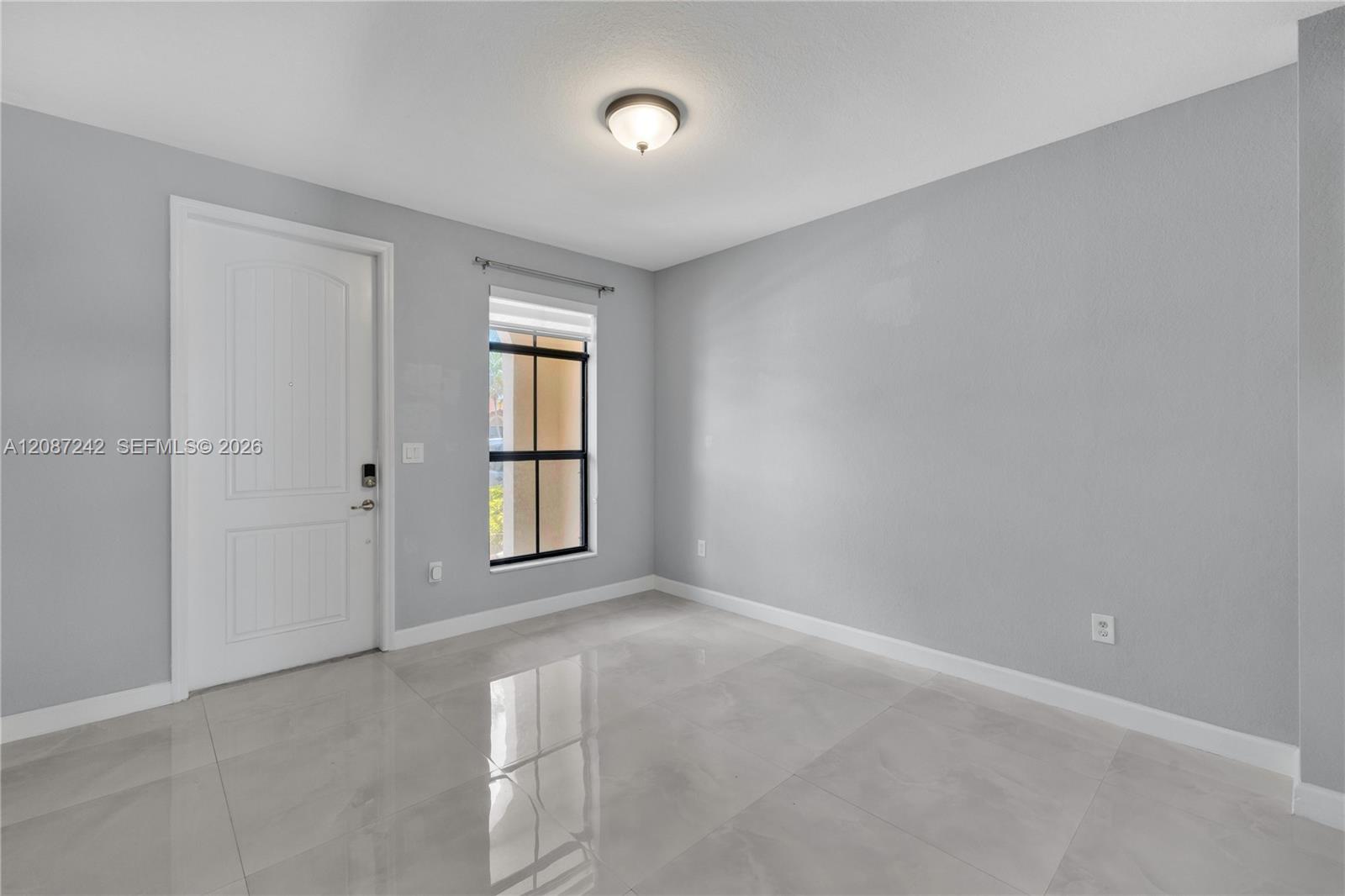 17531 SW 153rd Path — Photo 5