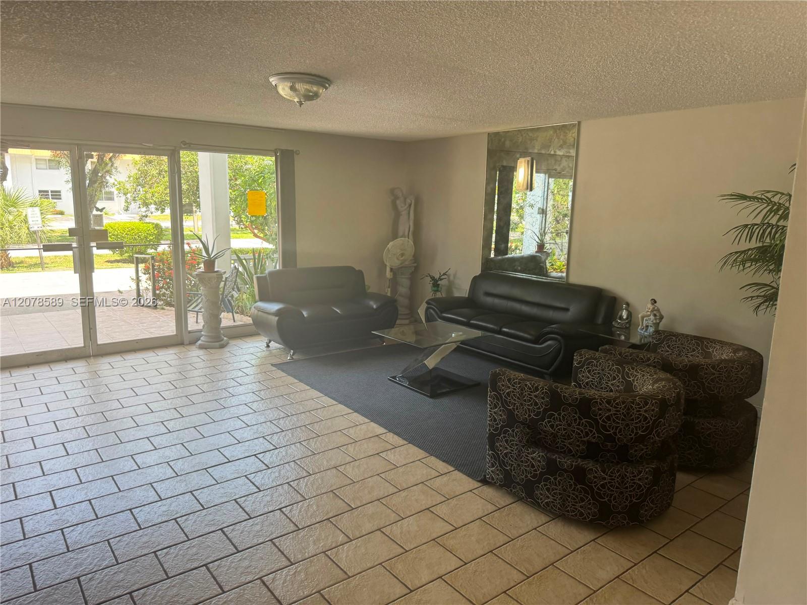 4880 NW 22nd St # 110, Lauderhill FL 33313