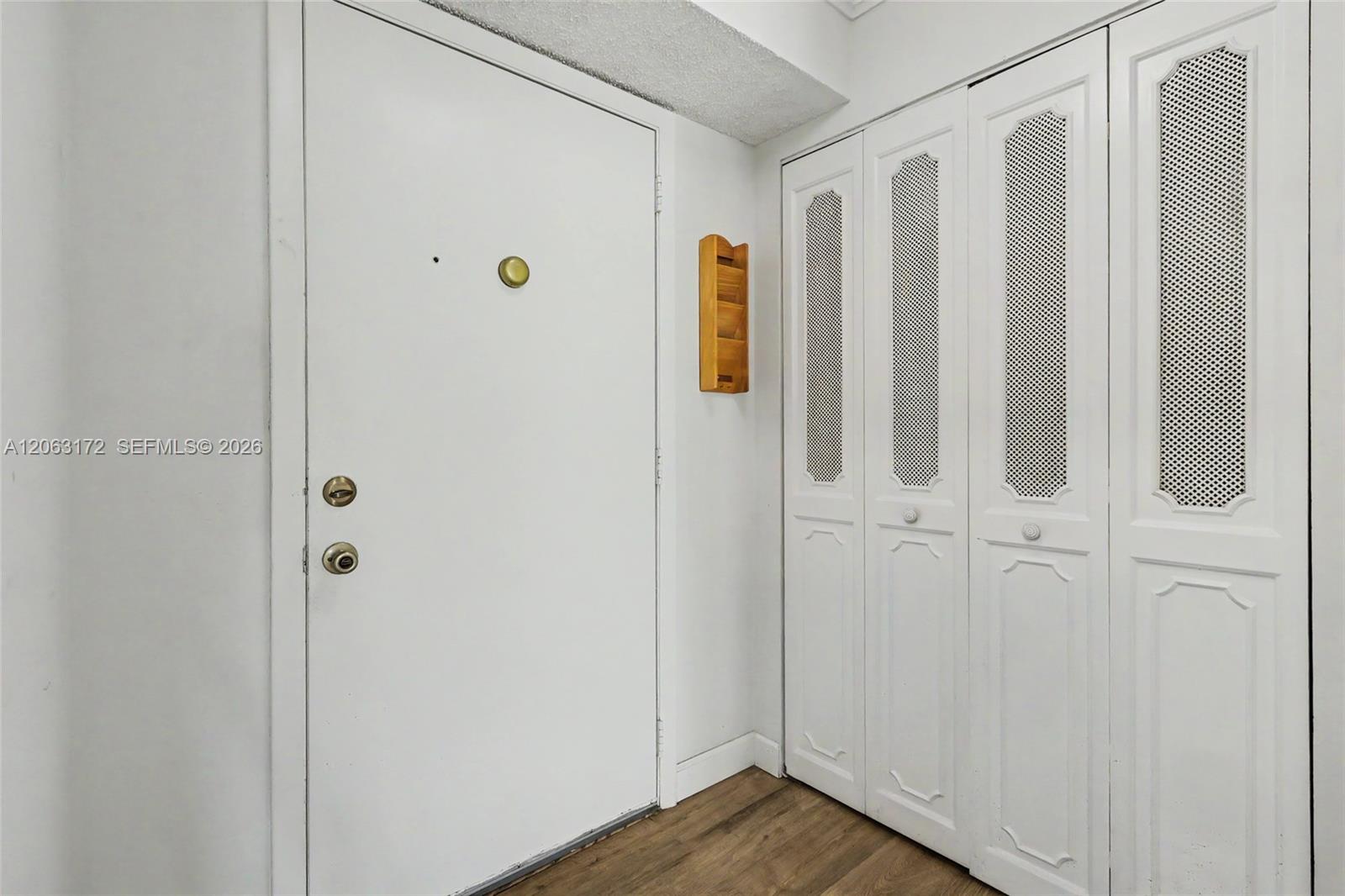414 SE 10th St # 103 — Photo 5