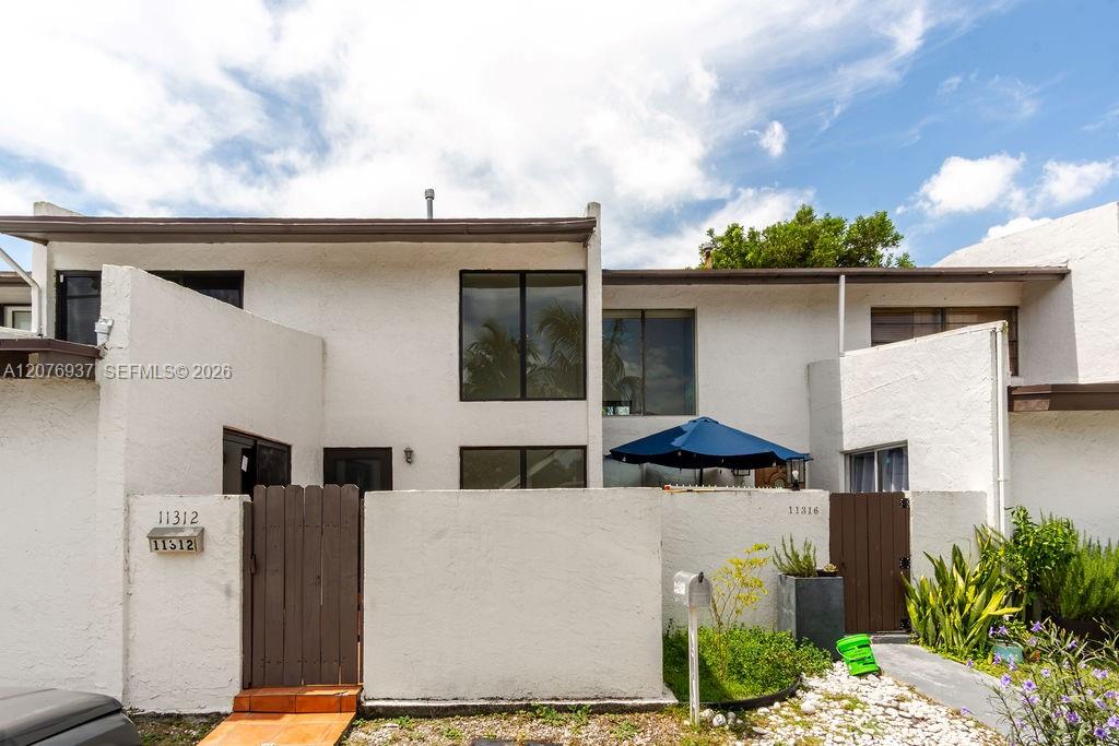 11312 SW 67th Ter — Photo 3
