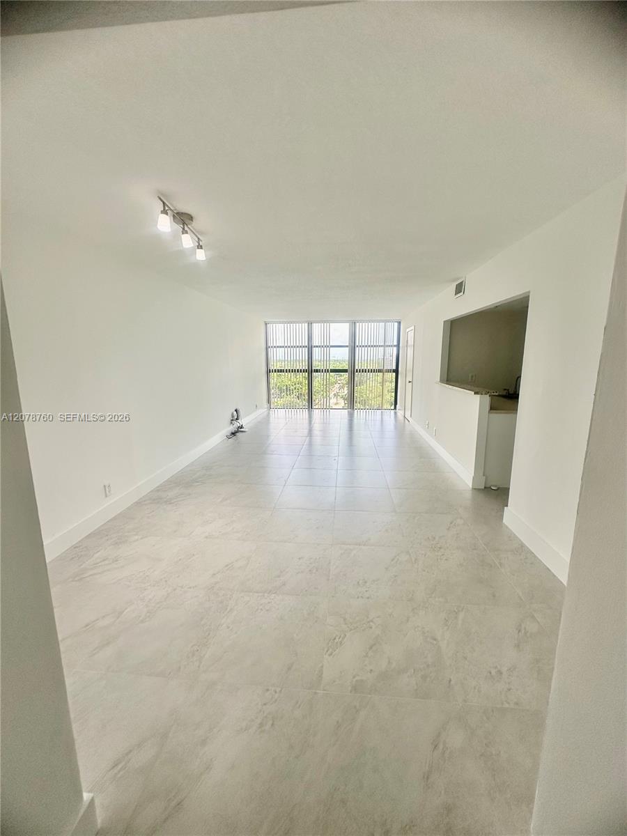 200 Leslie Dr # 1023 — Photo 3