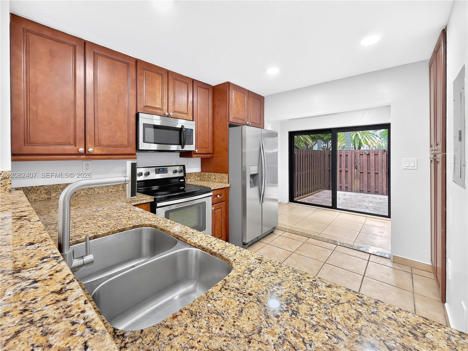 10505 SW 153rd Ct # 6 — Photo 5