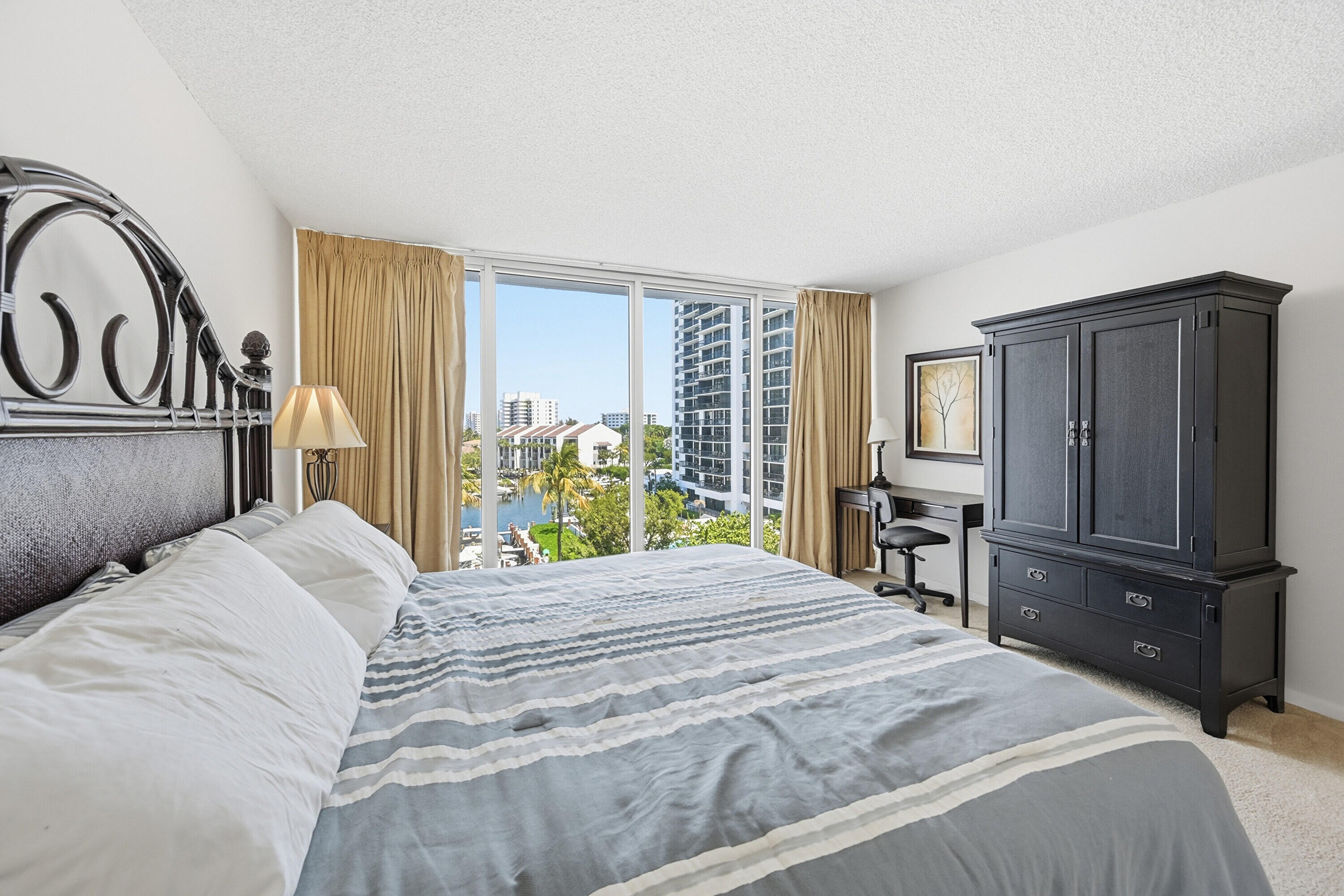 4750 S Ocean Boulevard # 512 — Photo 2