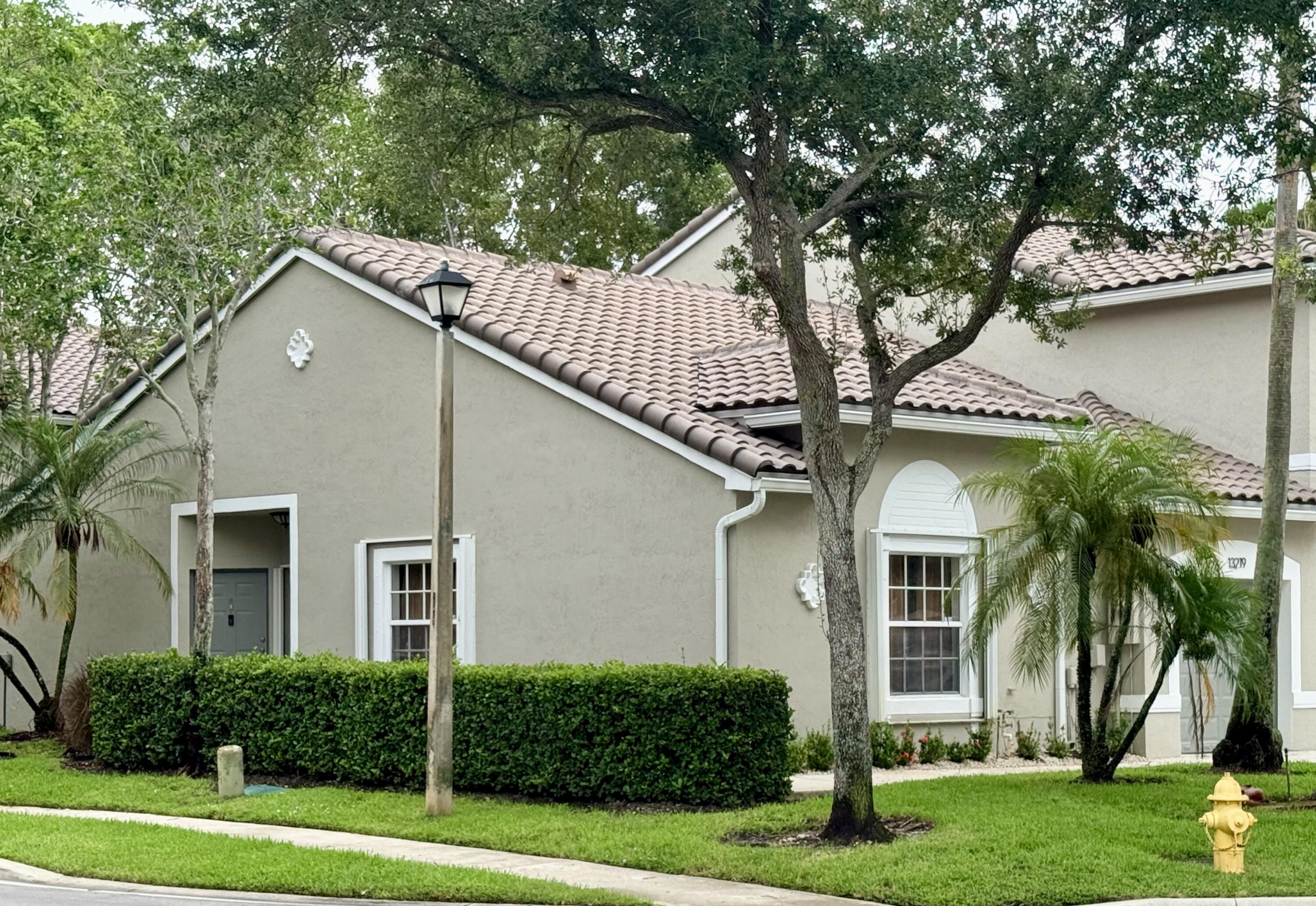 13219 NW 7TH Manor, Plantation FL 33325
