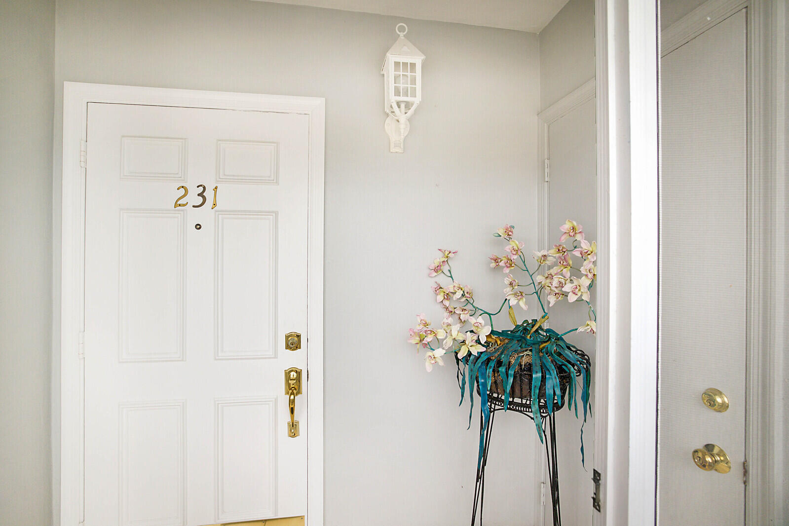 700 NE HARBOUR Terrace # 2310 — Photo 5