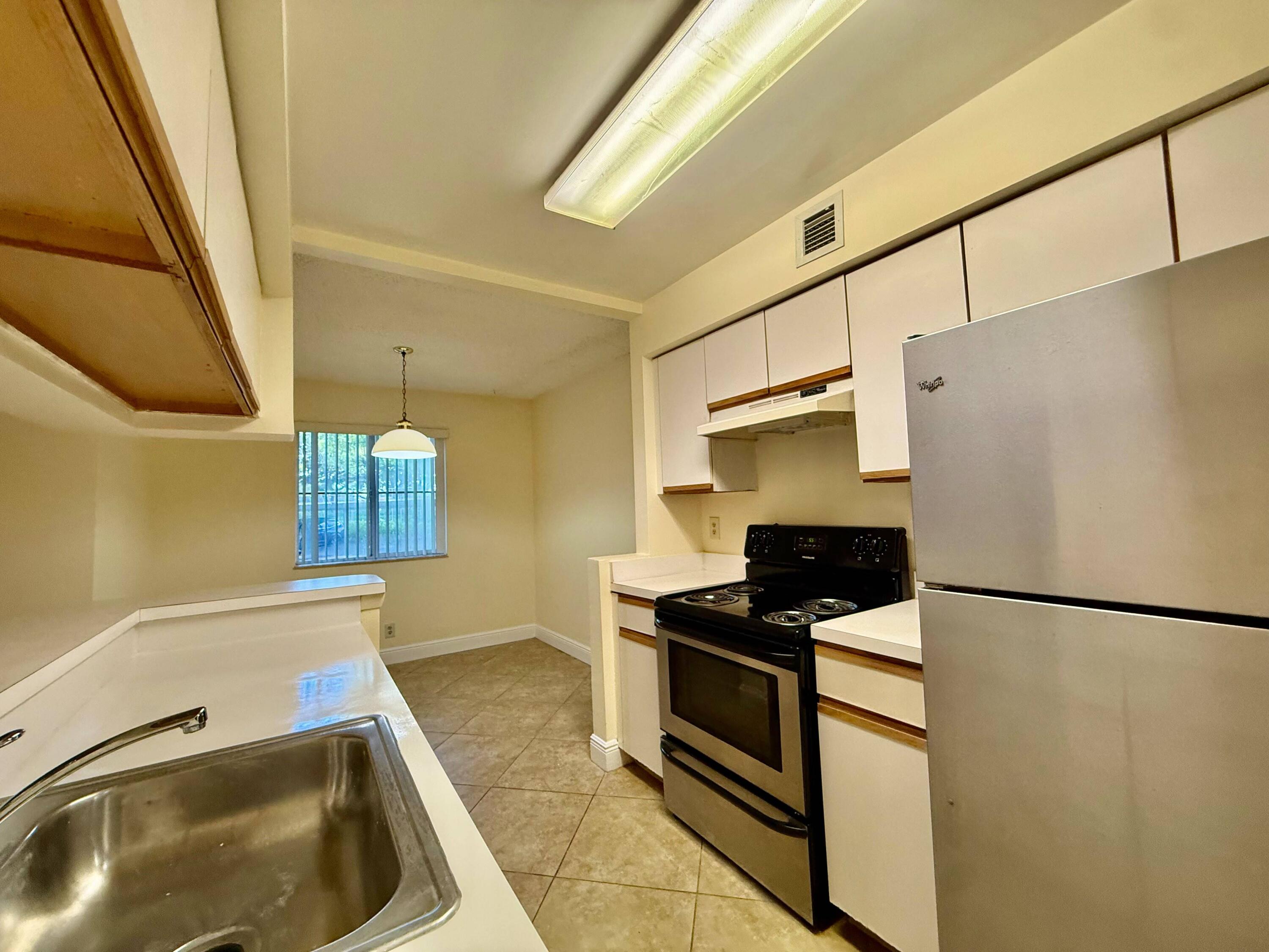 9777 Westview Drive # 1113 — Photo 5