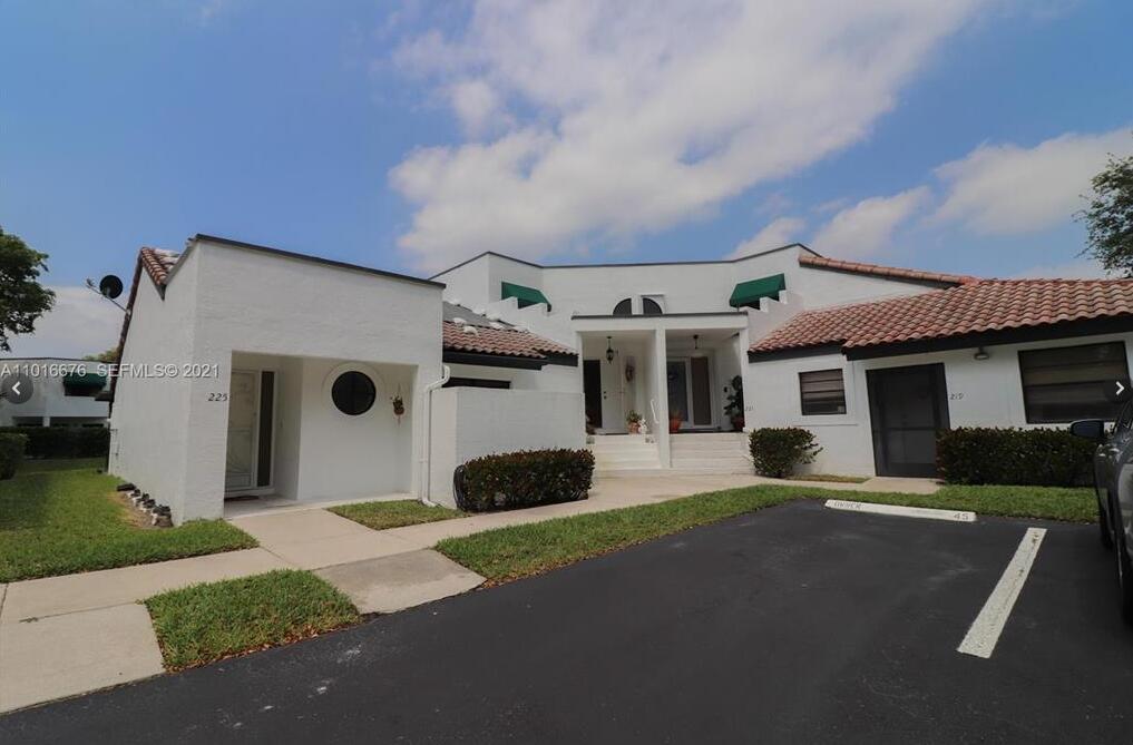 223 NW 36th Avenue, Deerfield Beach FL 33442