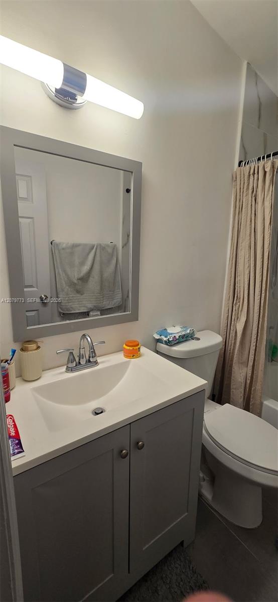 916 SW 24th Ave # 0 — Photo 5