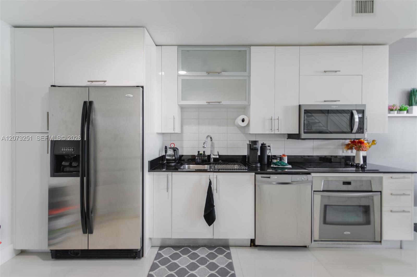 60 SW 13th St # 2404 — Photo 4