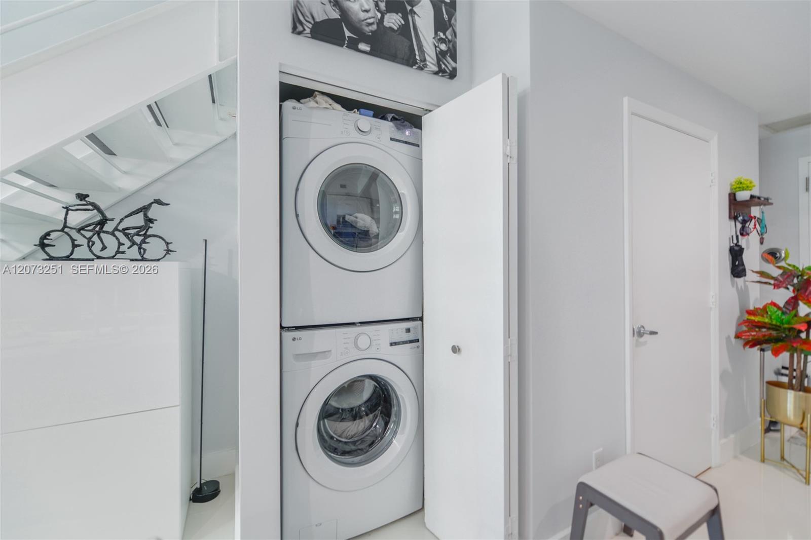 60 SW 13th St # 2404 — Photo 5