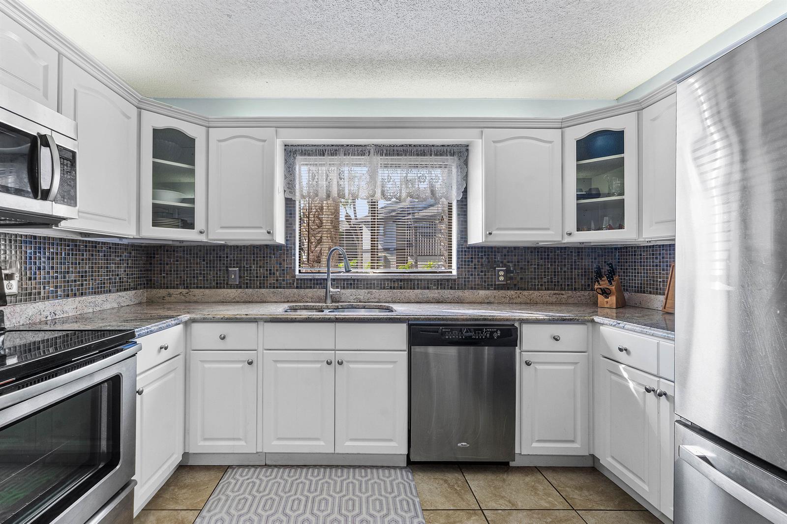 1611 Cabot Lane # 3, Wellington FL 33414