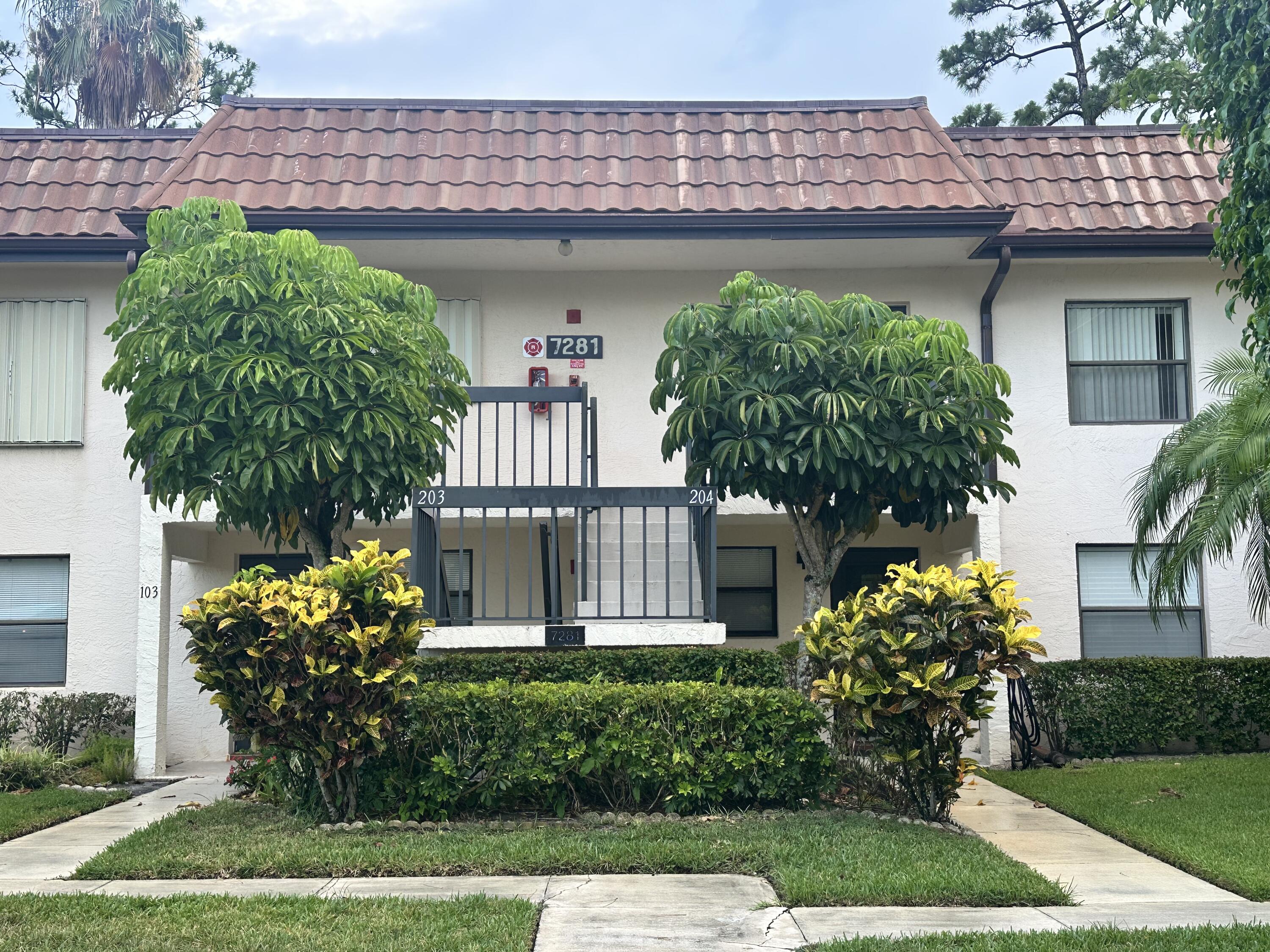 7281 Golf Colony Court # 204, Lake Worth FL 33467