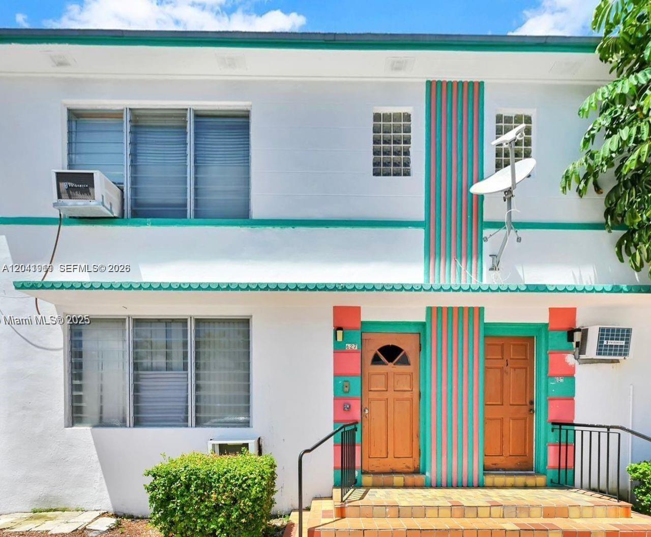 641 10th St # 2, Miami Beach FL 33139