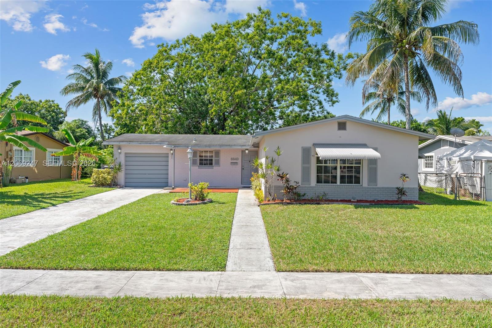 6840 SW 10th Ct, North Lauderdale FL 33068