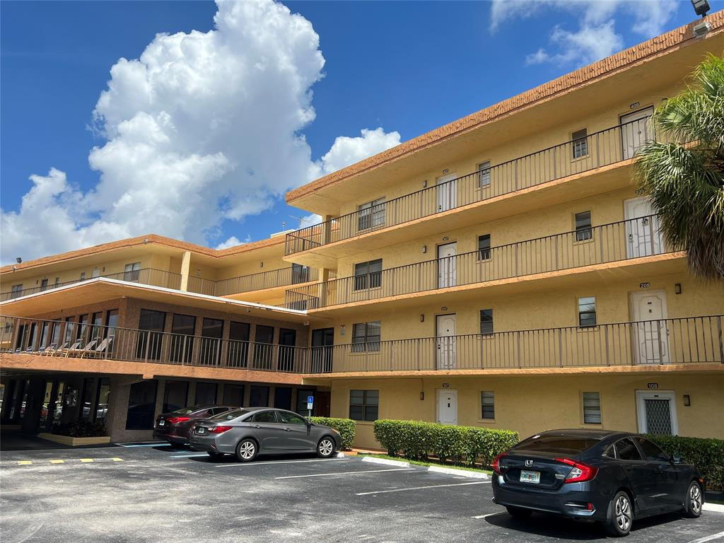 9273 SW 8th Street # 419, Boca Raton FL 33428